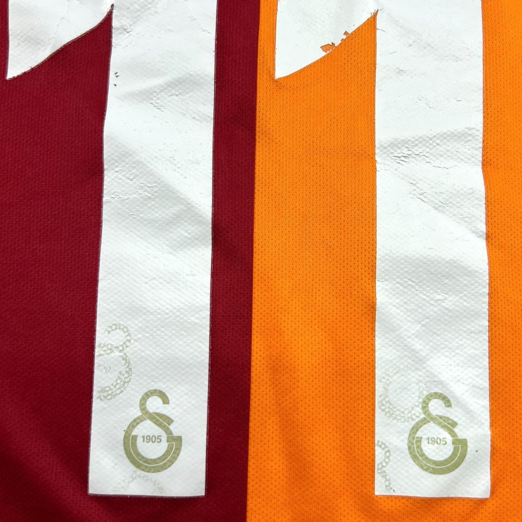 Nike Nike Galatasaray 2015 2016 Home Mens Medium #11 Football Jersey T-Shirt Multicolor Adult Regular Short Sleeve Nike Shirt Size US M / EU 48-50 / 2 - 6 Thumbnail