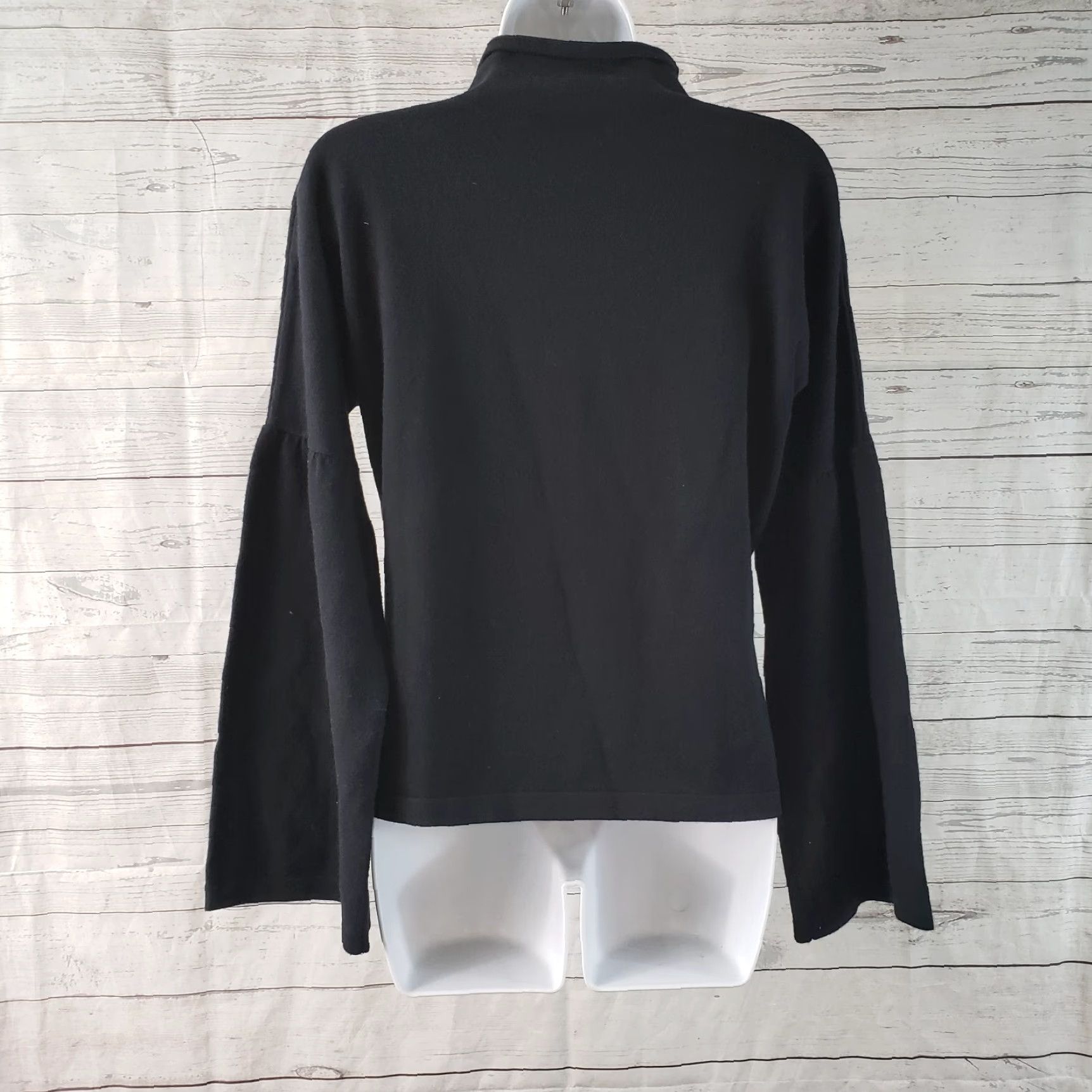 Vineyard Vines Vineyard Vines Womens Mock Neck Sweater Sz Small Solid Black Wide Sleeves Size S / US 4 / IT 40 - 4 Thumbnail