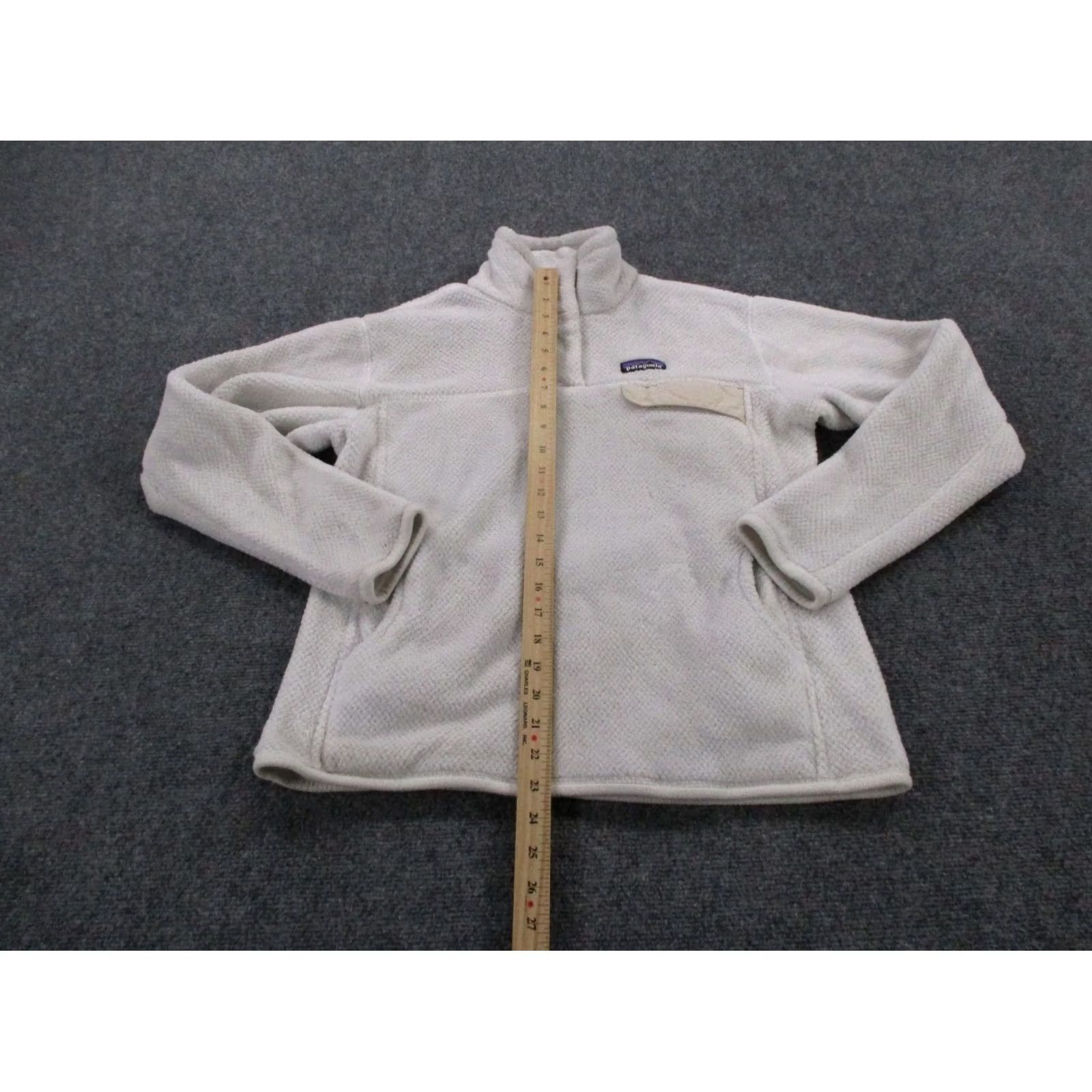 Patagonia Patagonia Jacket Women L White Snap T Fleece Fuzzy Polartec Jumper Camping 25442 Size L / US 10 / IT 46 - 3 Thumbnail
