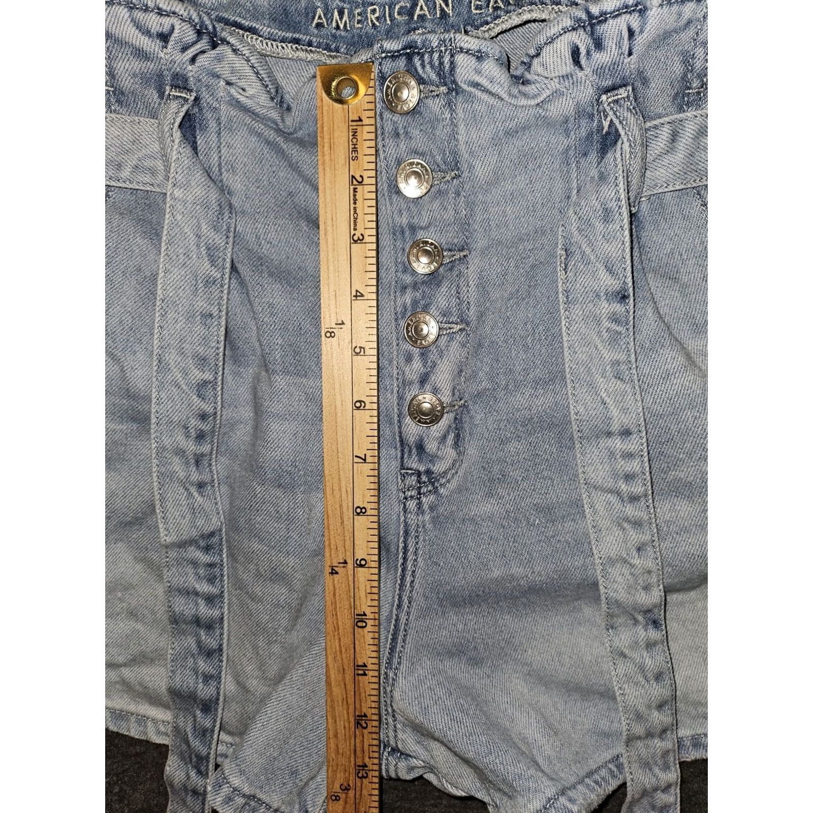 American Eagle Outfitters American Eagle Mom Short Blue Denim Belted Button Fly Distressed Women's 12 Size 34" / US 12 / IT 48 - 6 Thumbnail