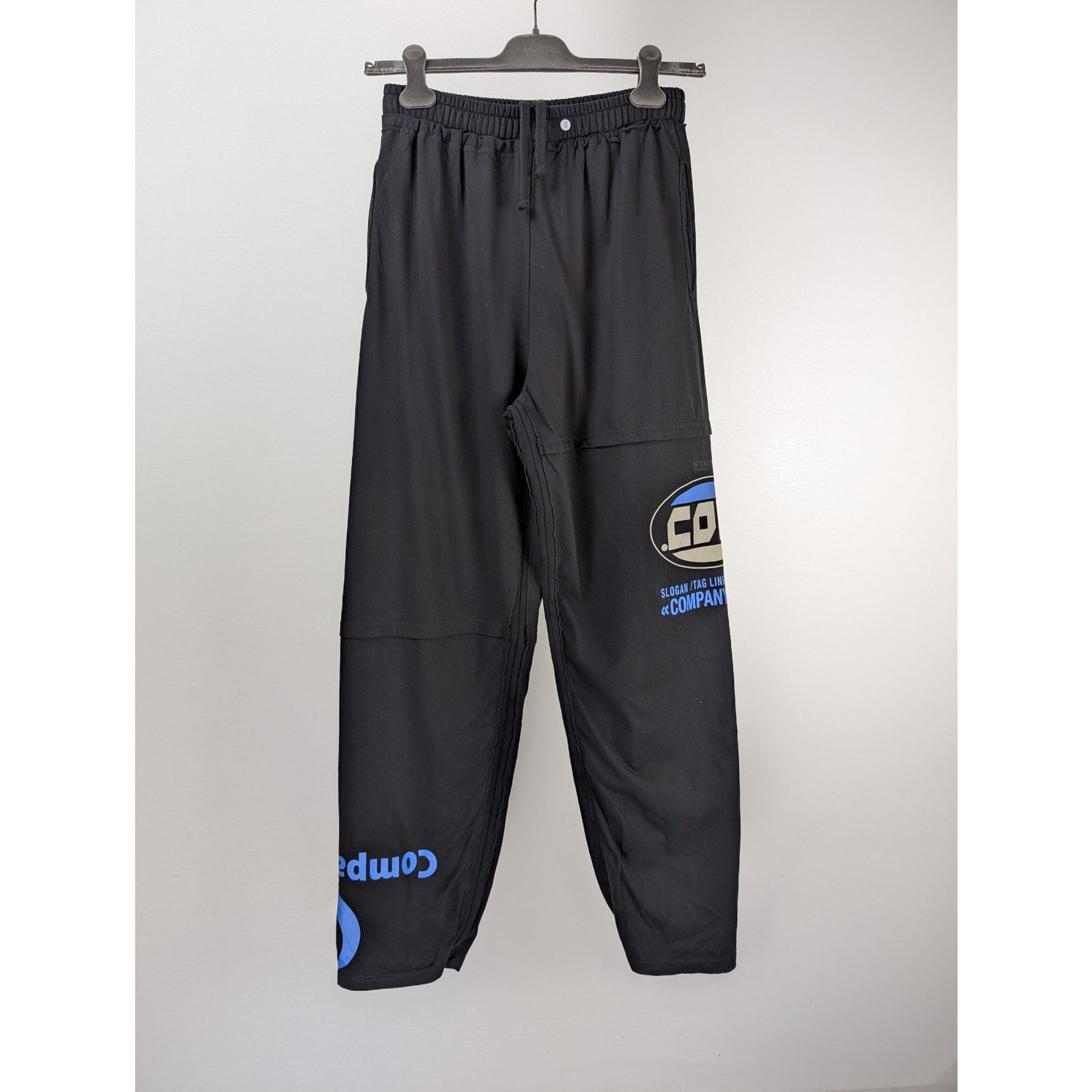 o1rshd1 Sweatpants / Joggers in Noir