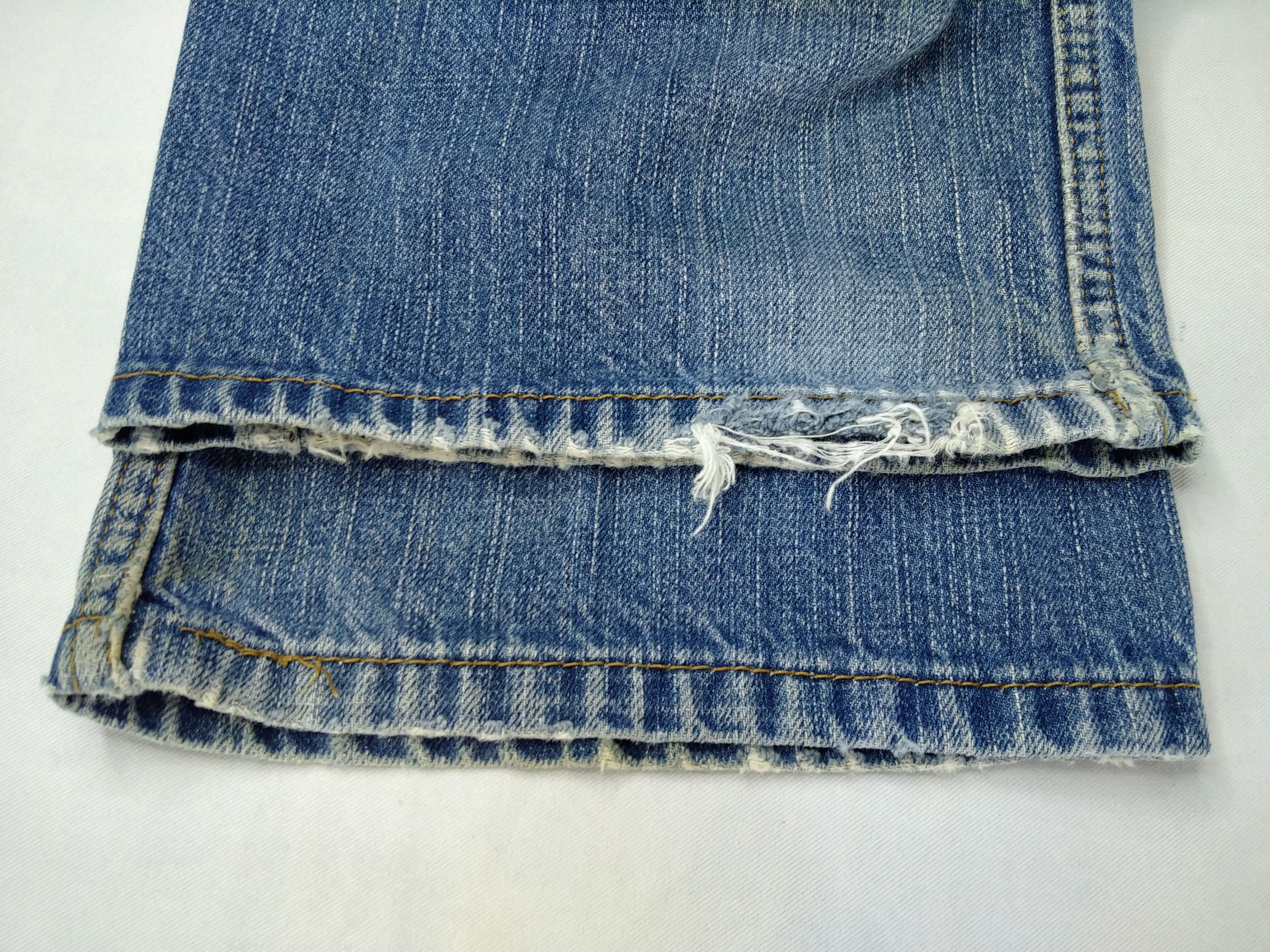 Levi's Vintage Levi's 569 Dirty Distressed Denim 35 x 28 -JN569 Size US 35 - 15 Thumbnail