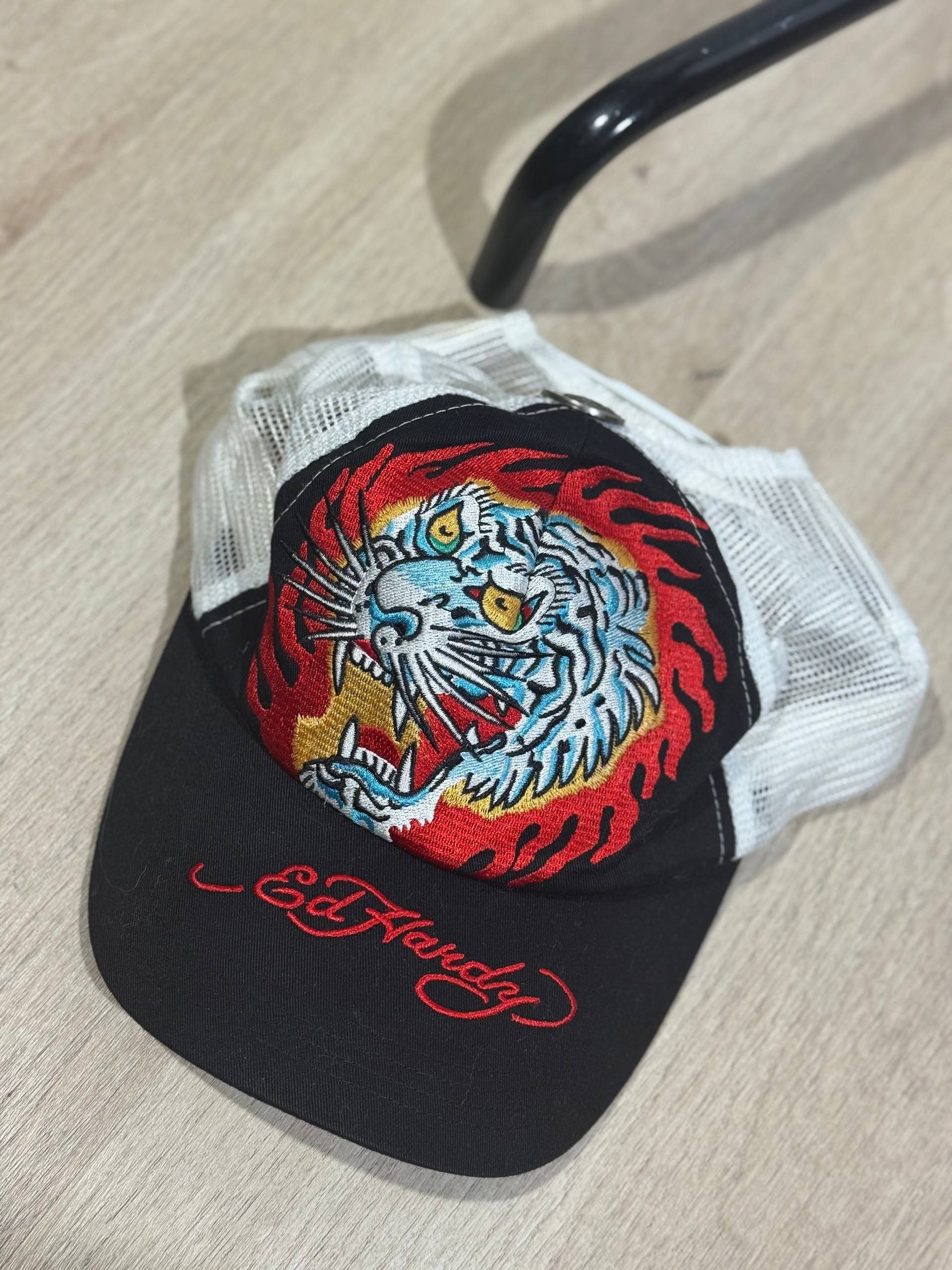 Burberry × Christian Audigier × Ed Hardy New with tag  display picture 3
