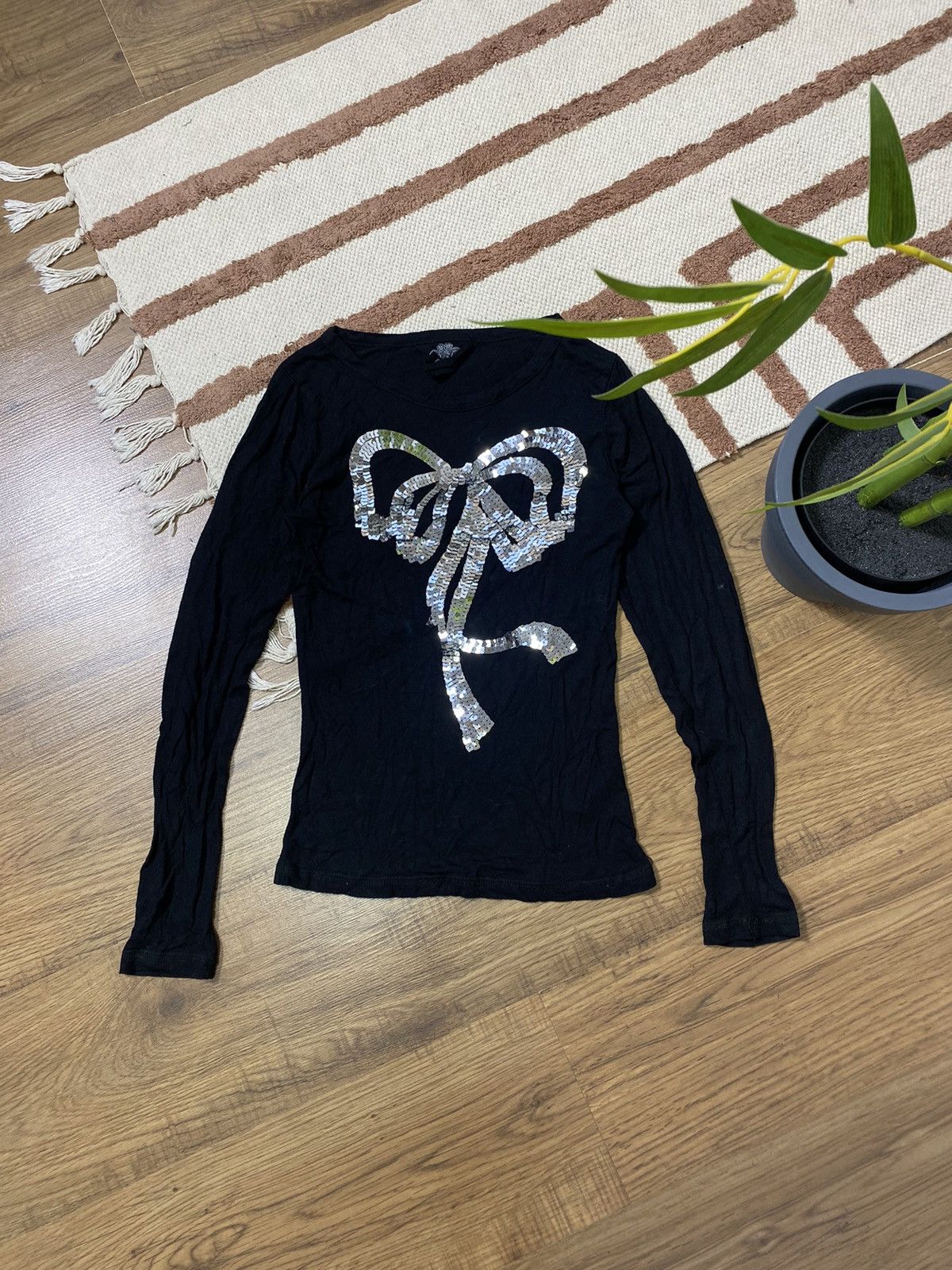 Vintage 2000s CUTE SEQUIN/PHINESTONE BOW LONGSLIVE Size S / US 4 / IT 40 - 2 Thumbnail