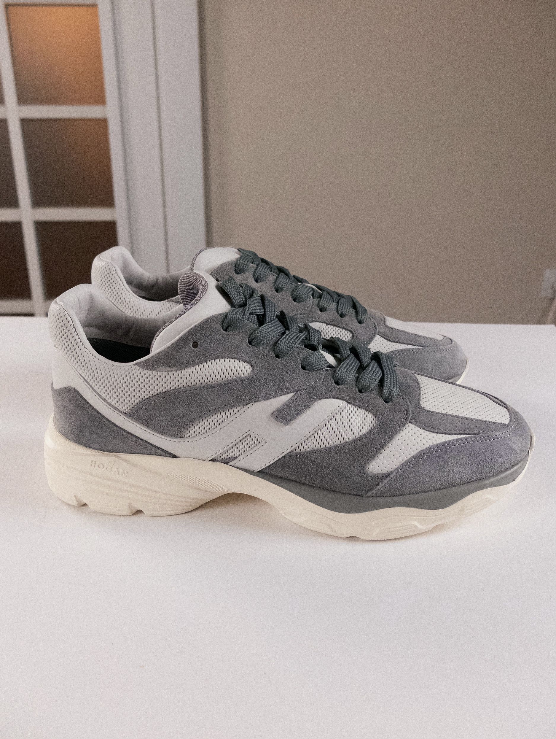 Hogan HOGAN gray & white panelled suede leather sneakers 9 / 42 Size US 9 / EU 42 - 5 Thumbnail