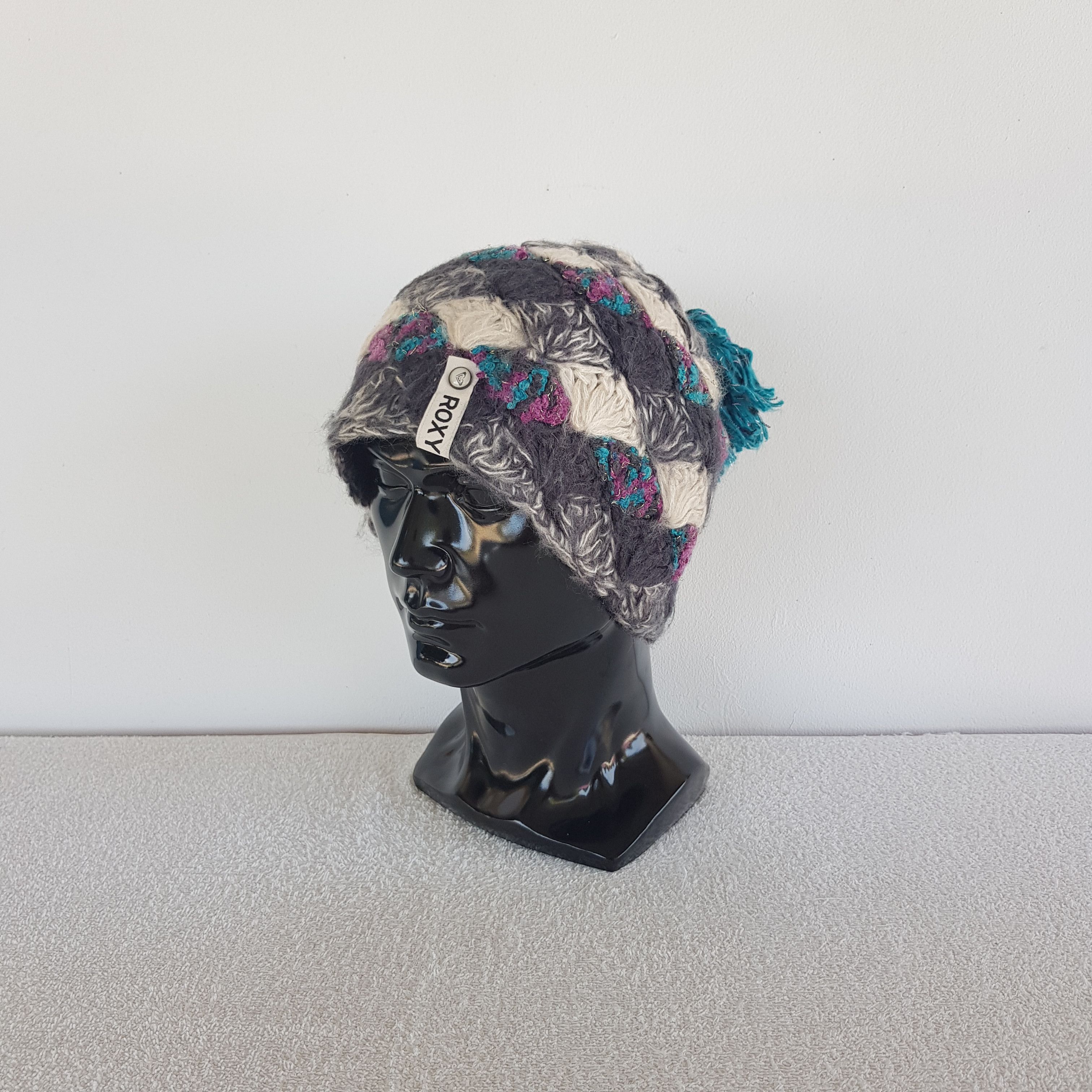 Homespun Knitwear Vintage Roxy Beanie Boho Patchwork Pom Pom Snow Caps Hats. Size ONE SIZE - 1 Thumbnail