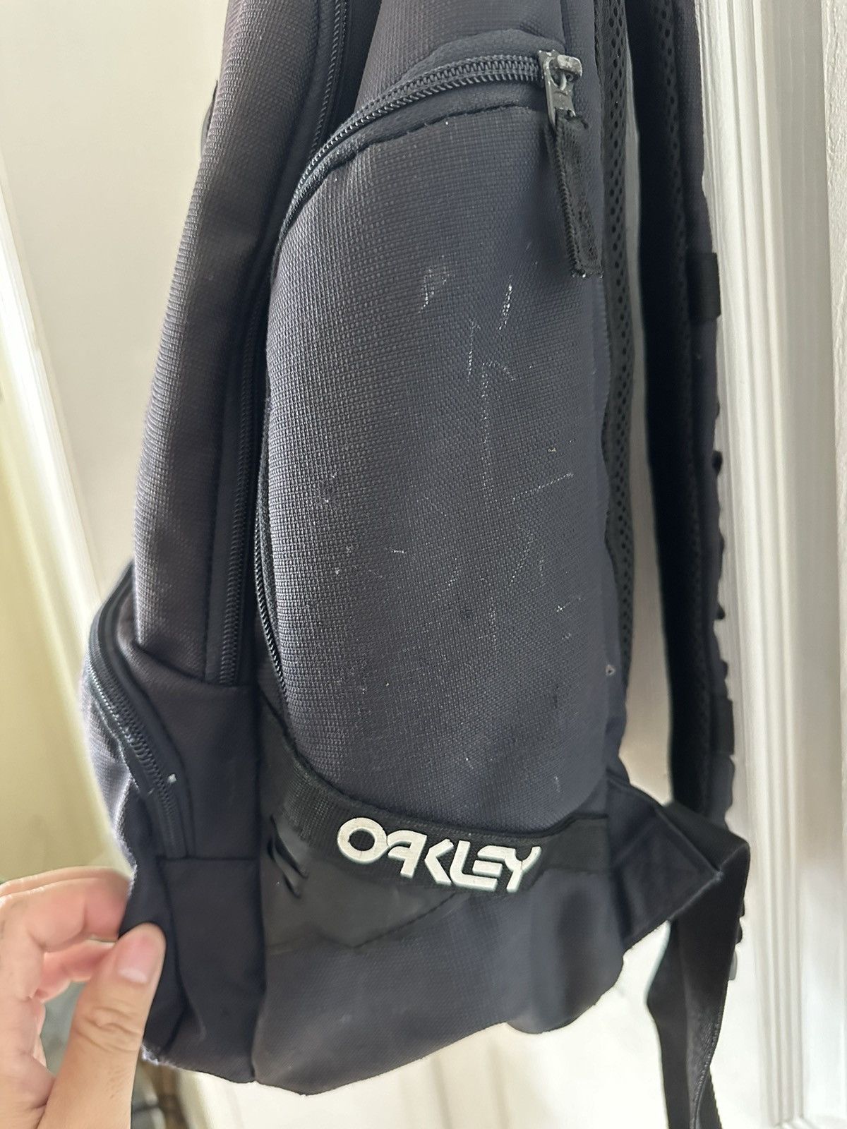 Oakley × Vintage Vintage 90s Y2K Oakley Backpack Outdoors Distressed Bag Size ONE SIZE - 5 Thumbnail