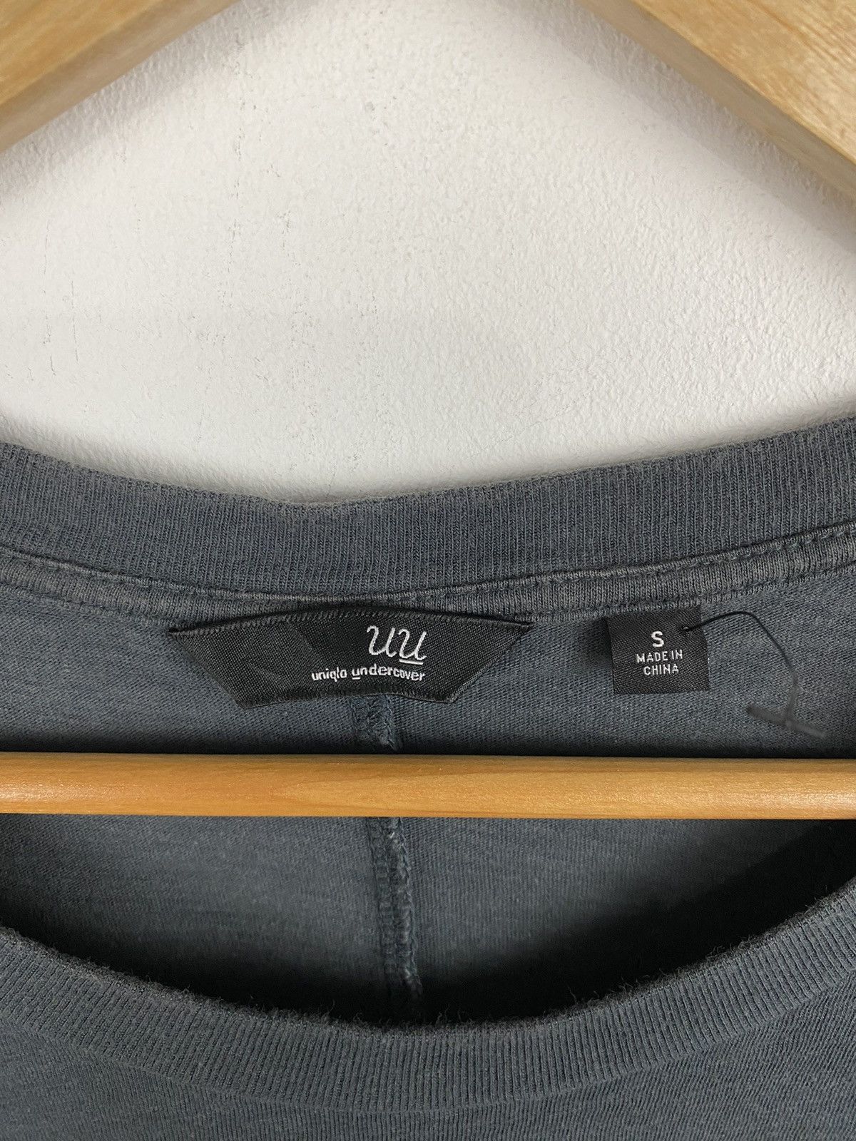 Undercover Uniqlo Undercover Raglan T-shirt Size US S / EU 44-46 / 1 - 3 Thumbnail