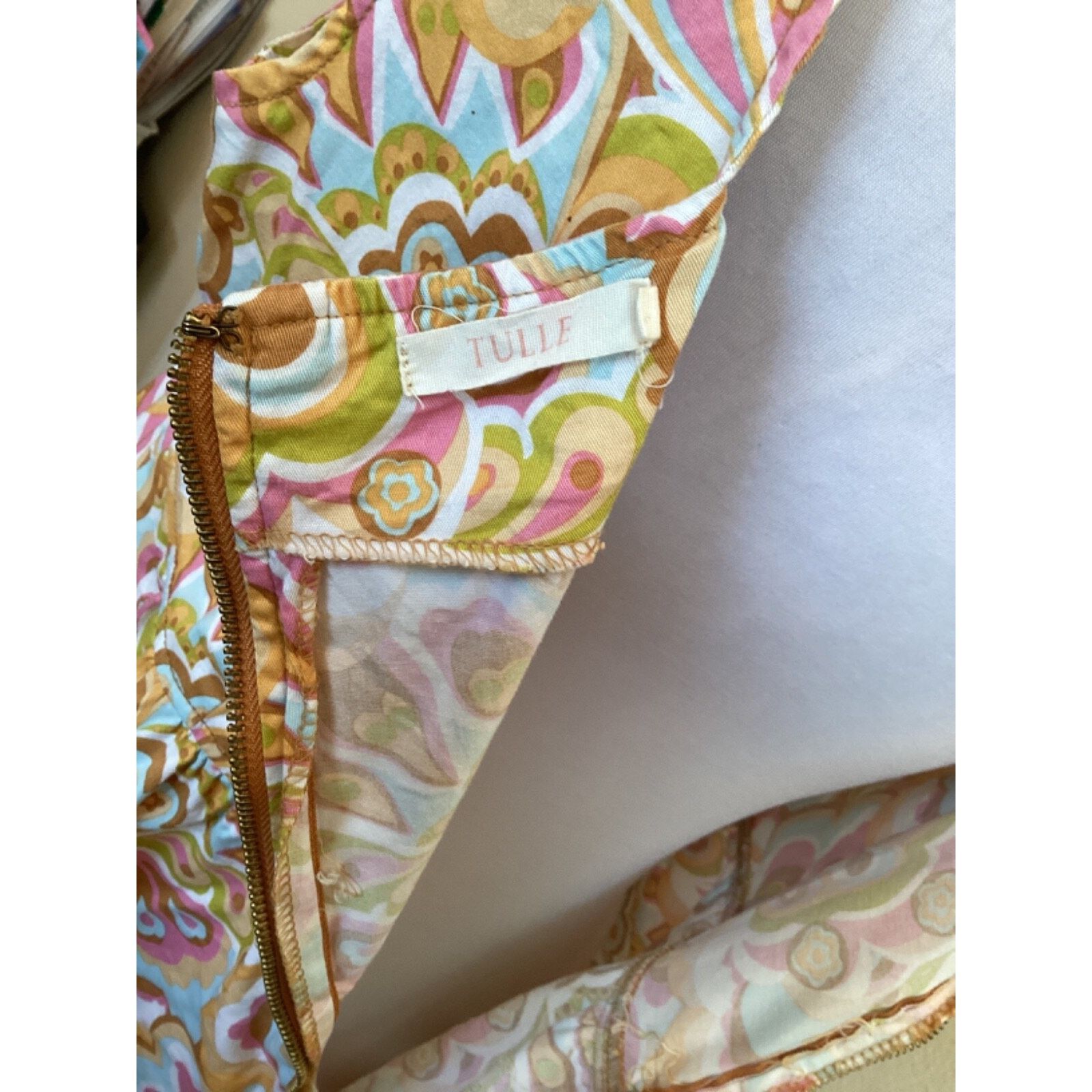 Anthropologie TULLE ANTHROPOLOGIE PAISLEY FLOWERPOWER SHEATH DRESS - SZ L Size L / US 10 / IT 46 - 5 Thumbnail