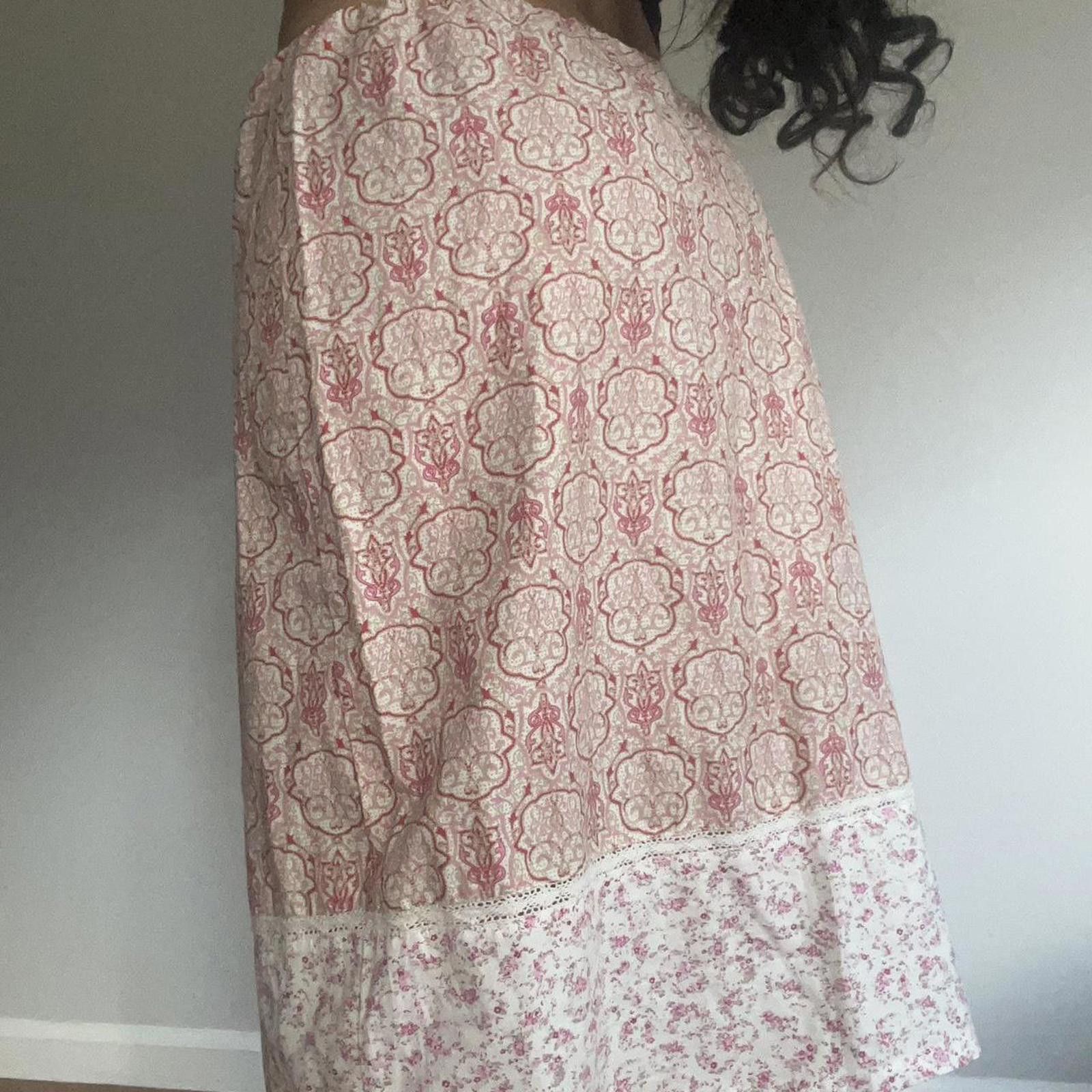Other Pink and white midi skirt with a floral pattern Size 32" / US 10 / IT 46 - 4 Thumbnail