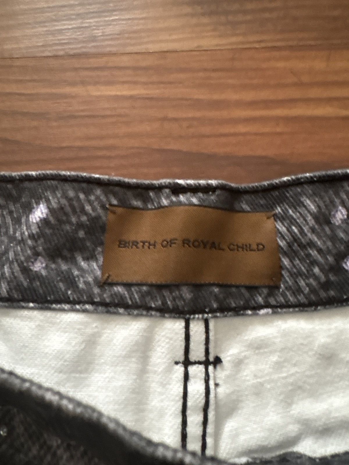 Birth of Royal Child Birth of Royal Child Size US 38 / EU 54 - 4 Thumbnail