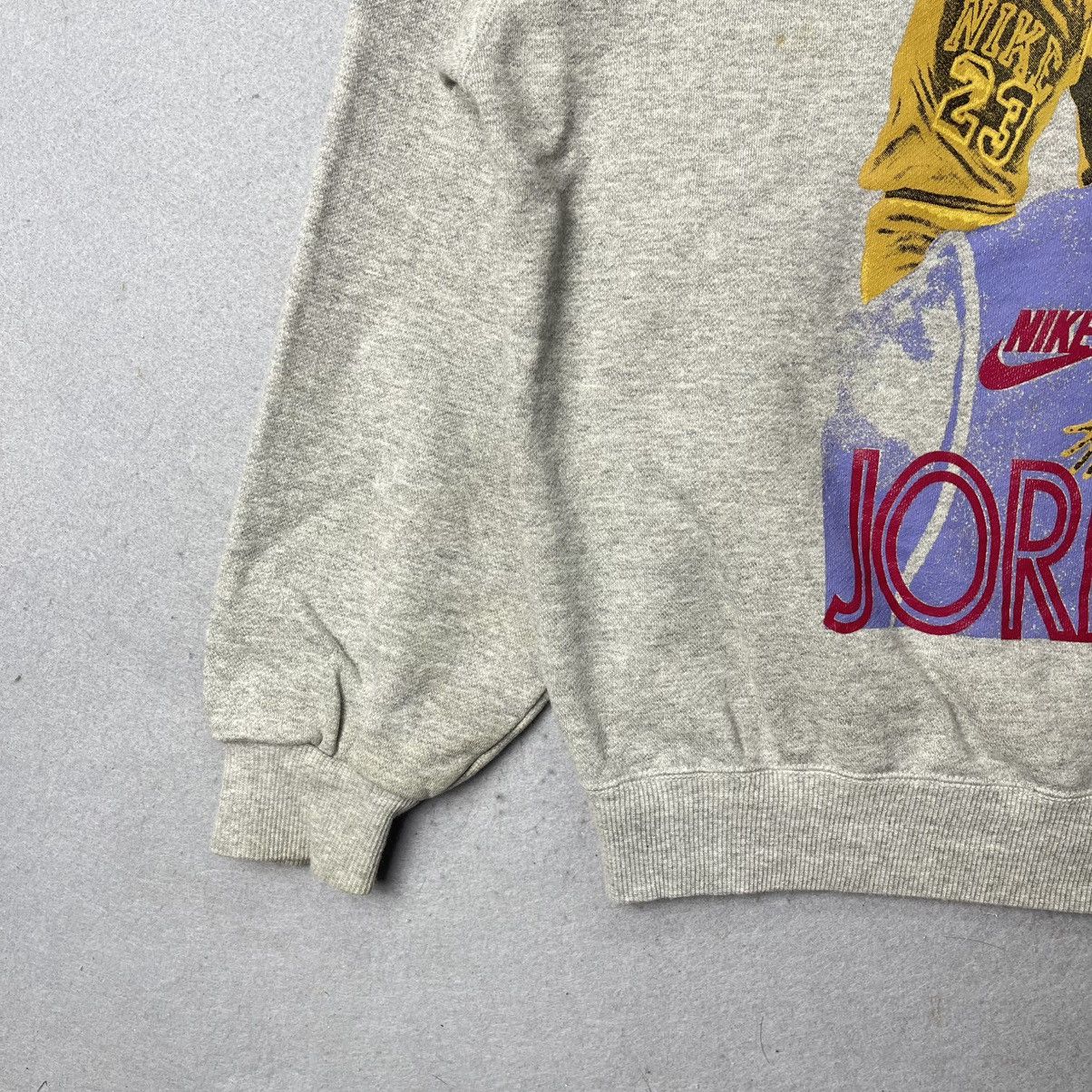 Nike Vintage Nike Michael Jordan Graphic Crewneck Sweatshirt Size US L / EU 52-54 / 3 - 6 Thumbnail