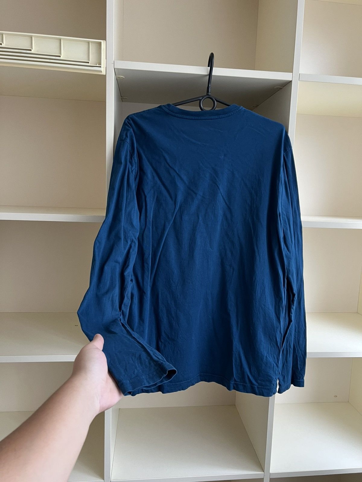 Apple Apple Long Sleeve T-Shirt Size L Size US L / EU 52-54 / 3 - 9 Thumbnail