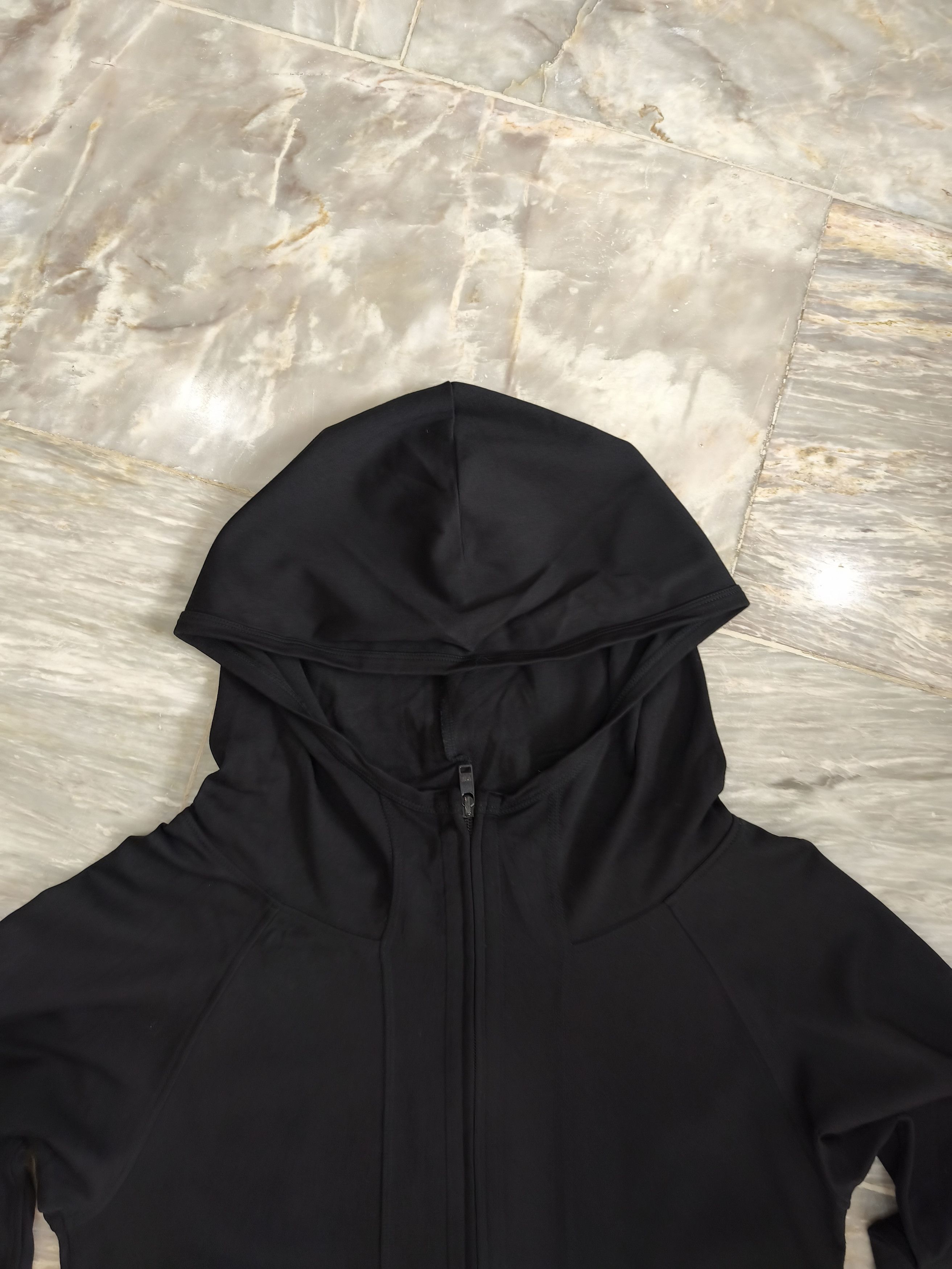 Y-3 Y-3 Yohji Yamamoto x Adidas Zip Up Hoodie Size XS / US 0-2 / IT 36-38 - 2 Thumbnail