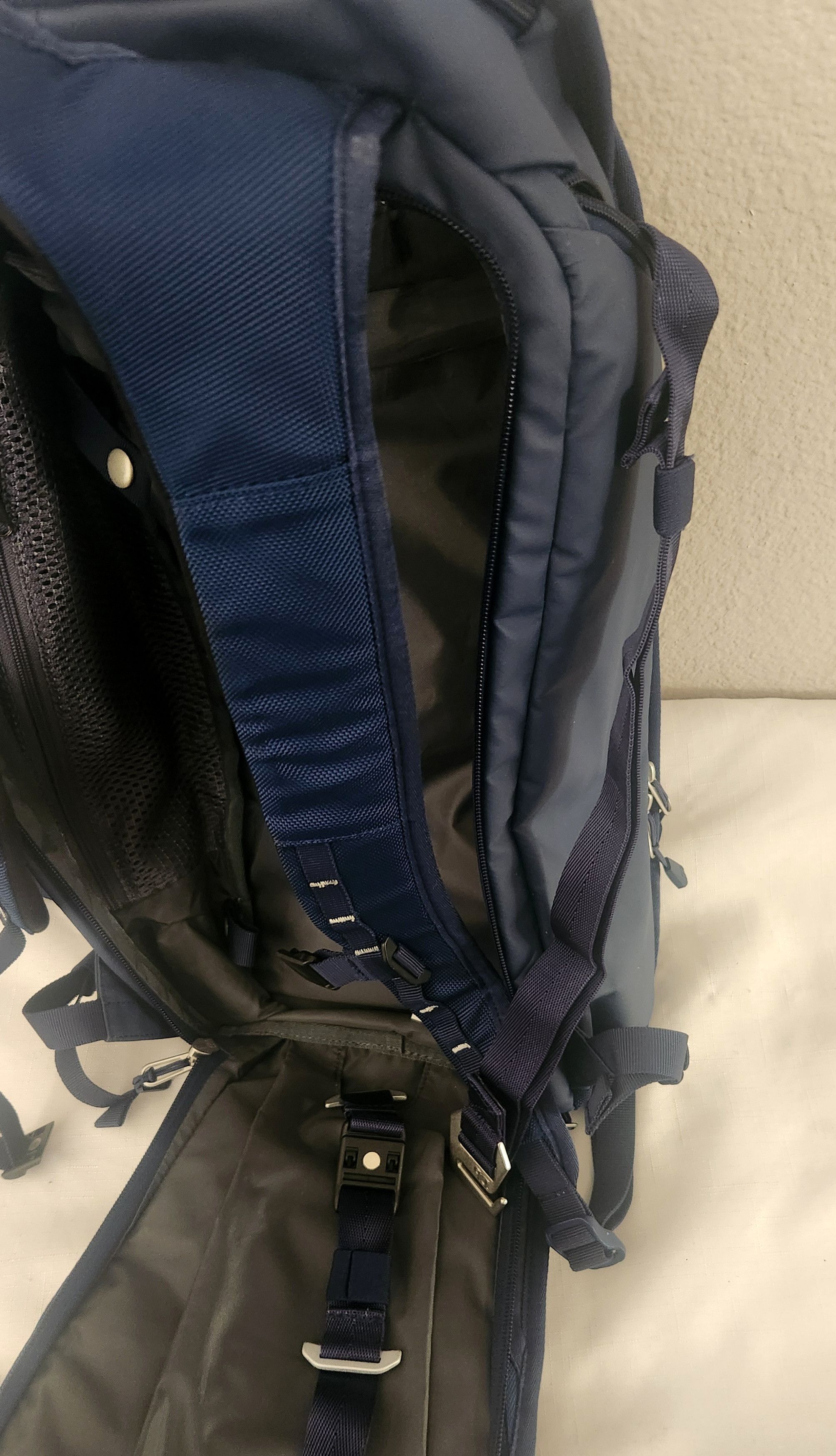 Other DB AKA DOUCHEBAG JOURNEY THE FJÄLL BACKPACK 34L ADULT blue Size ONE SIZE - 11 Thumbnail