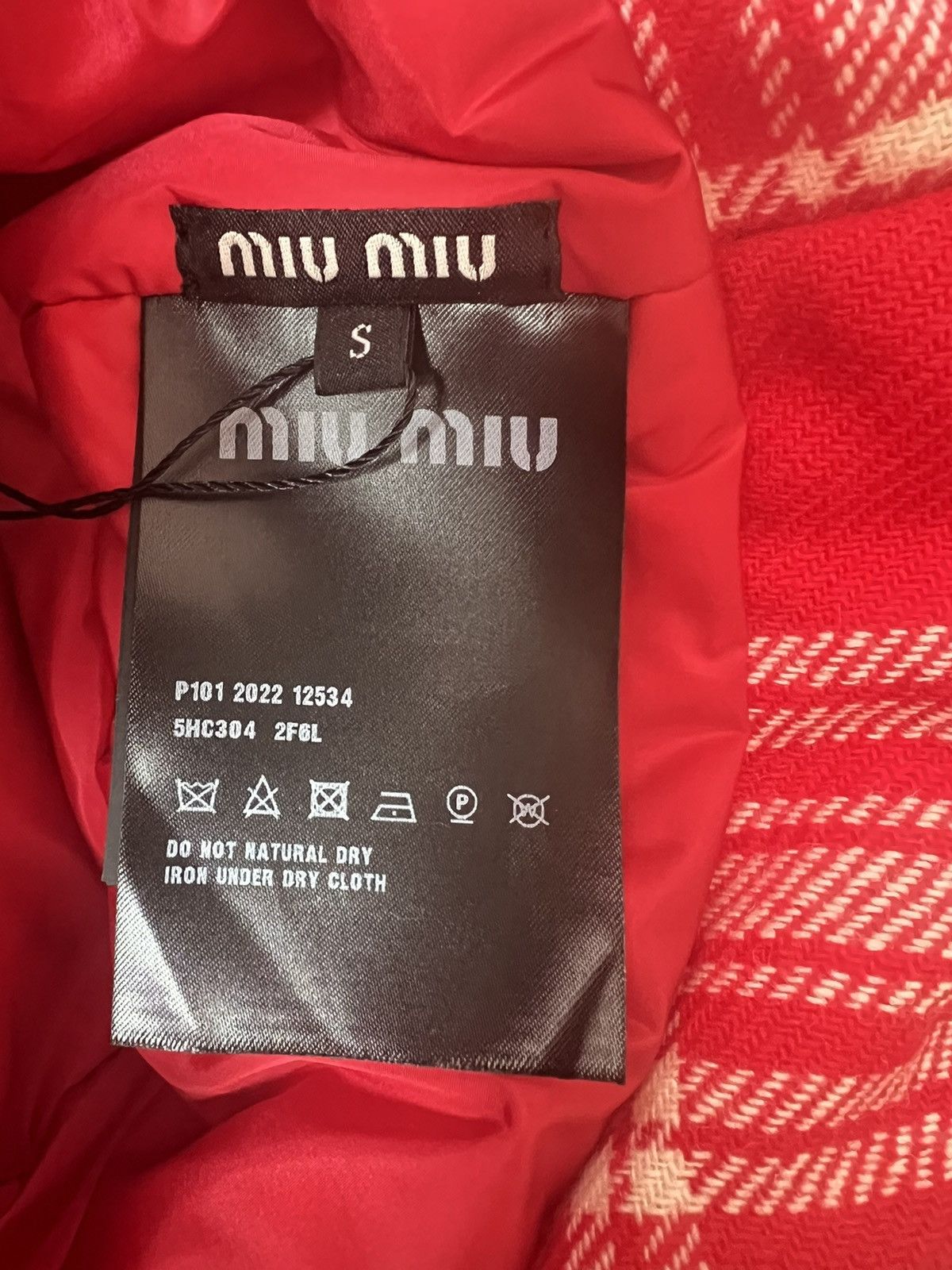 Miu Miu 🔥 Miu Miu Red Check padded bucket hat Size ONE SIZE - 9 Thumbnail