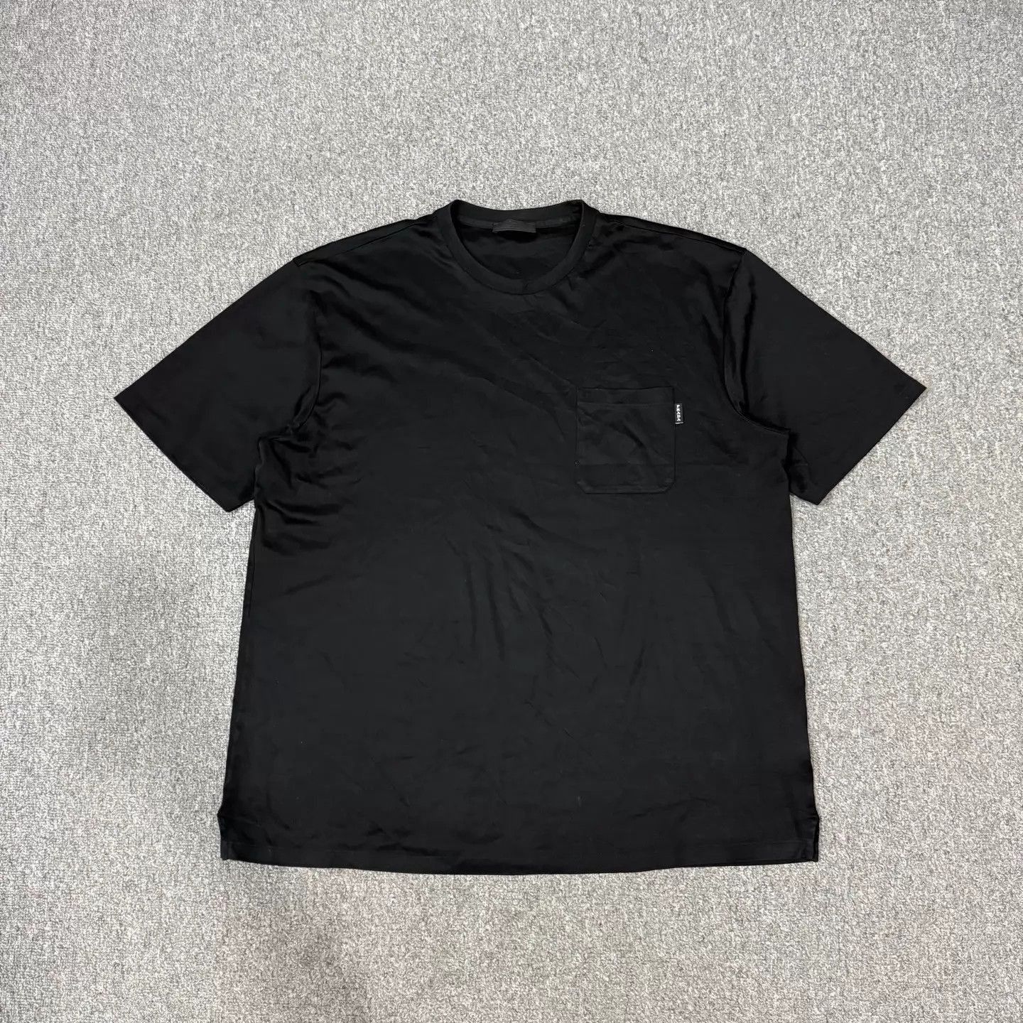 Prada Black Short-Sleeve Pocket T-Shirt Size US XXL / EU 58 / 5 - 1 Thumbnail