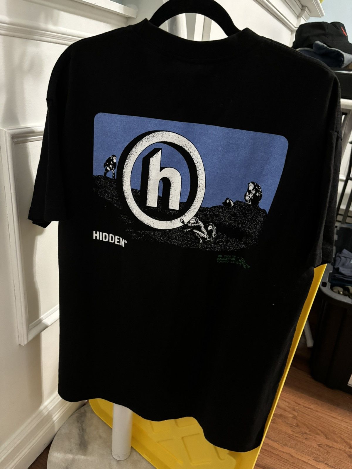 HIDDEN Hidden Its Happening T-Shirt Size US L / EU 52-54 / 3 - 3 Thumbnail