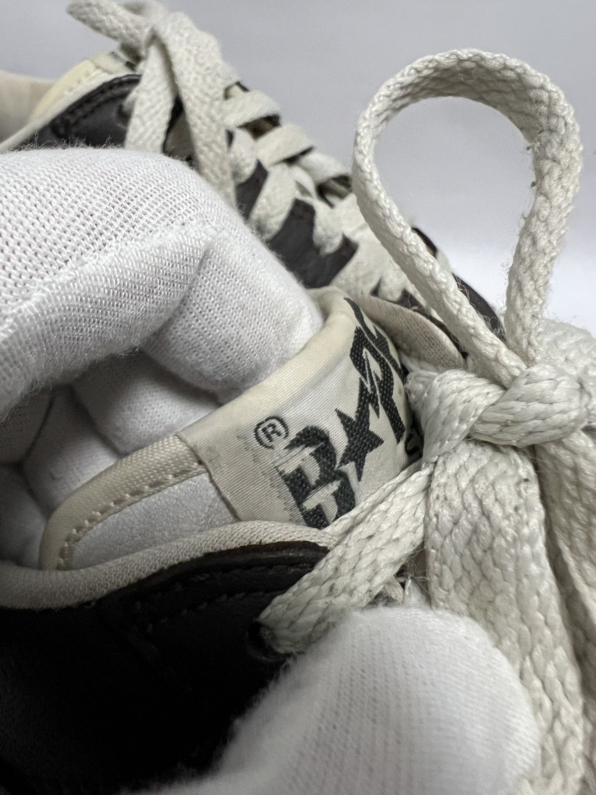 Bape Bape - OG Bape Sta White/Brown Size US 8 / EU 41 - 12 Thumbnail