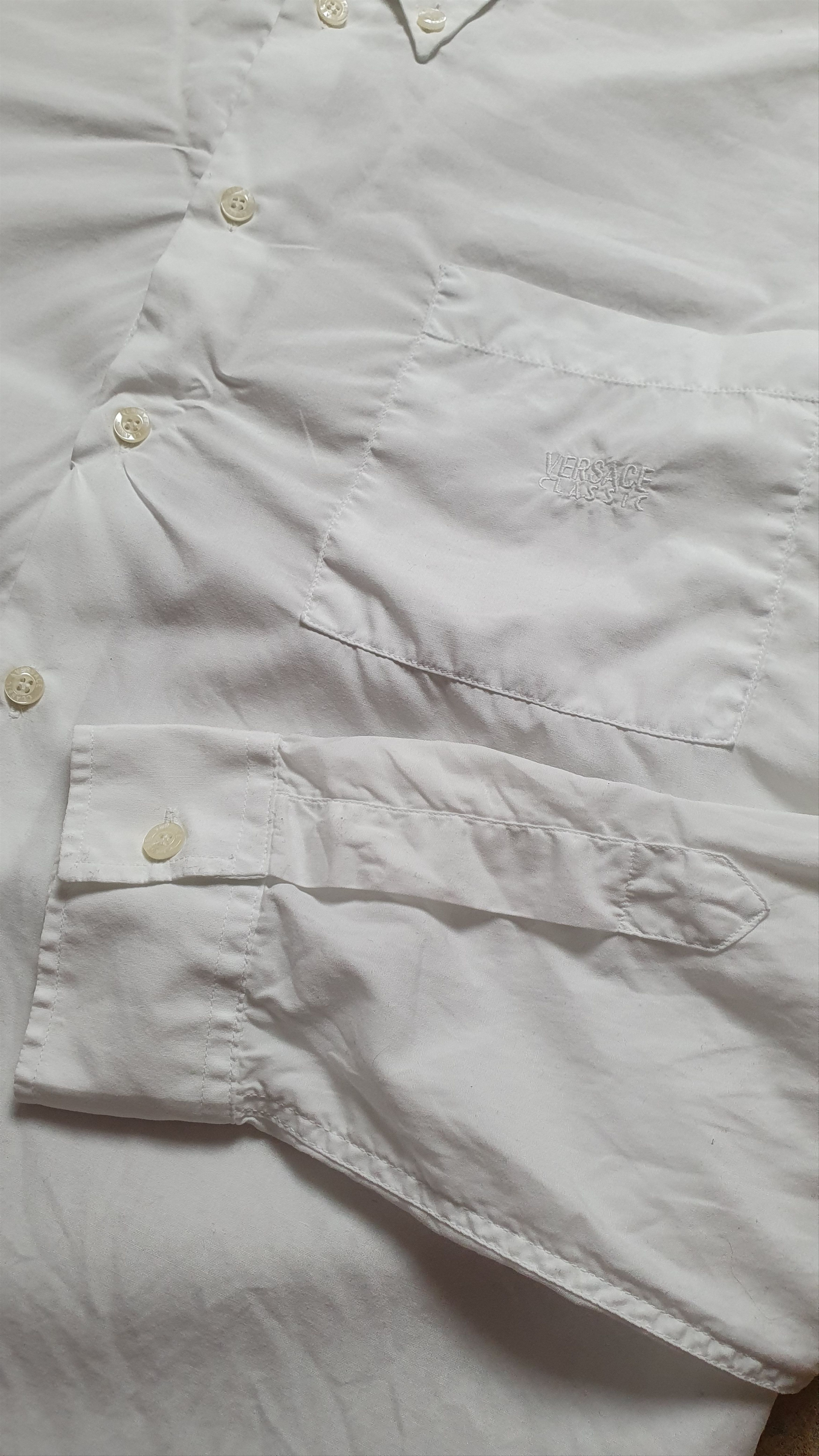 Versace Shirt Versace Classic Gianni Versace shirts White Size L Size US L / EU 52-54 / 3 - 8 Thumbnail