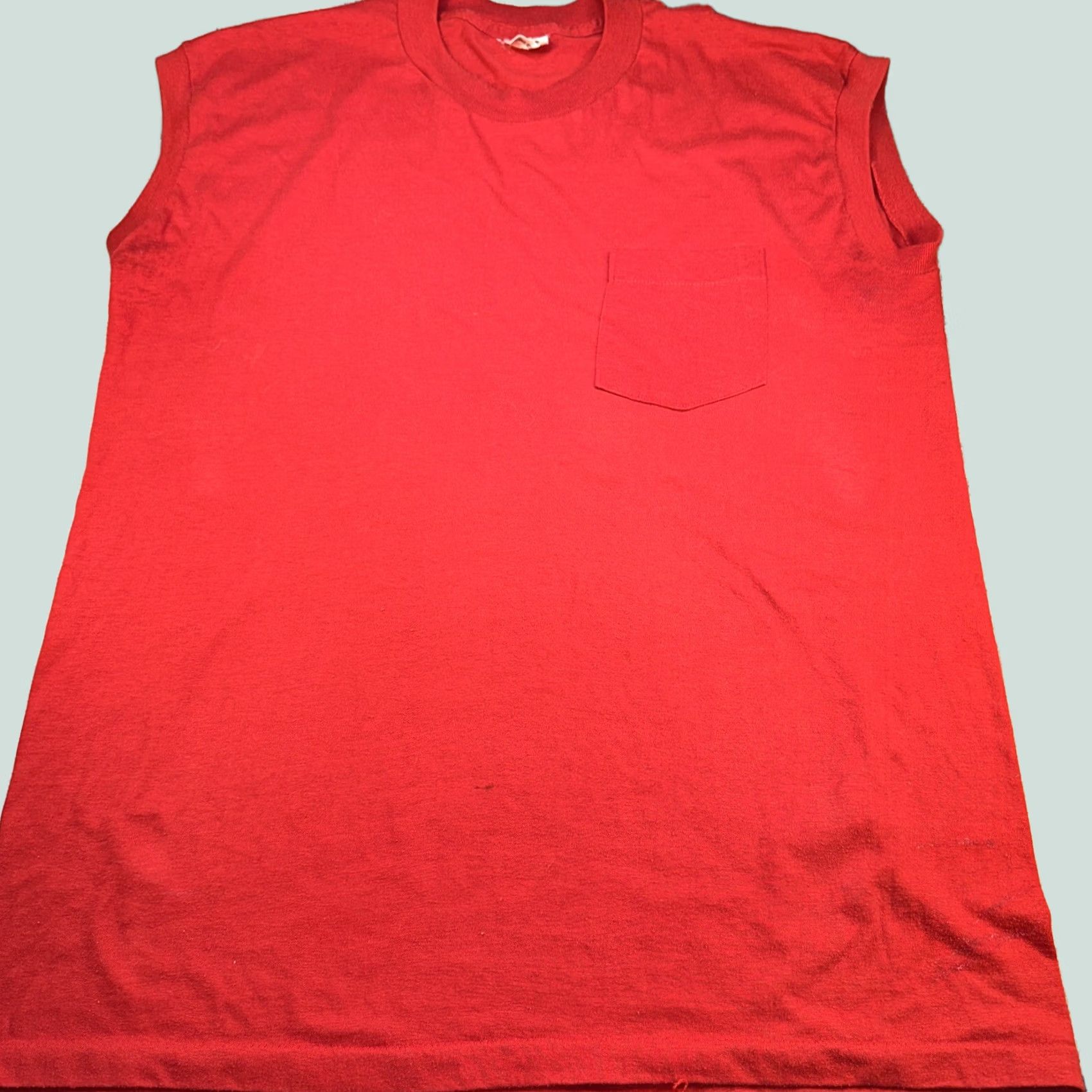 McGregor Vintage Mcgregor 80’s Blank Muscle Tee Sleeveless Pocket Tee Red T-Shirt XL Men Sleeveless Pocket 80s Mens Red Size US XL / EU 56 / 4 - 1 Thumbnail