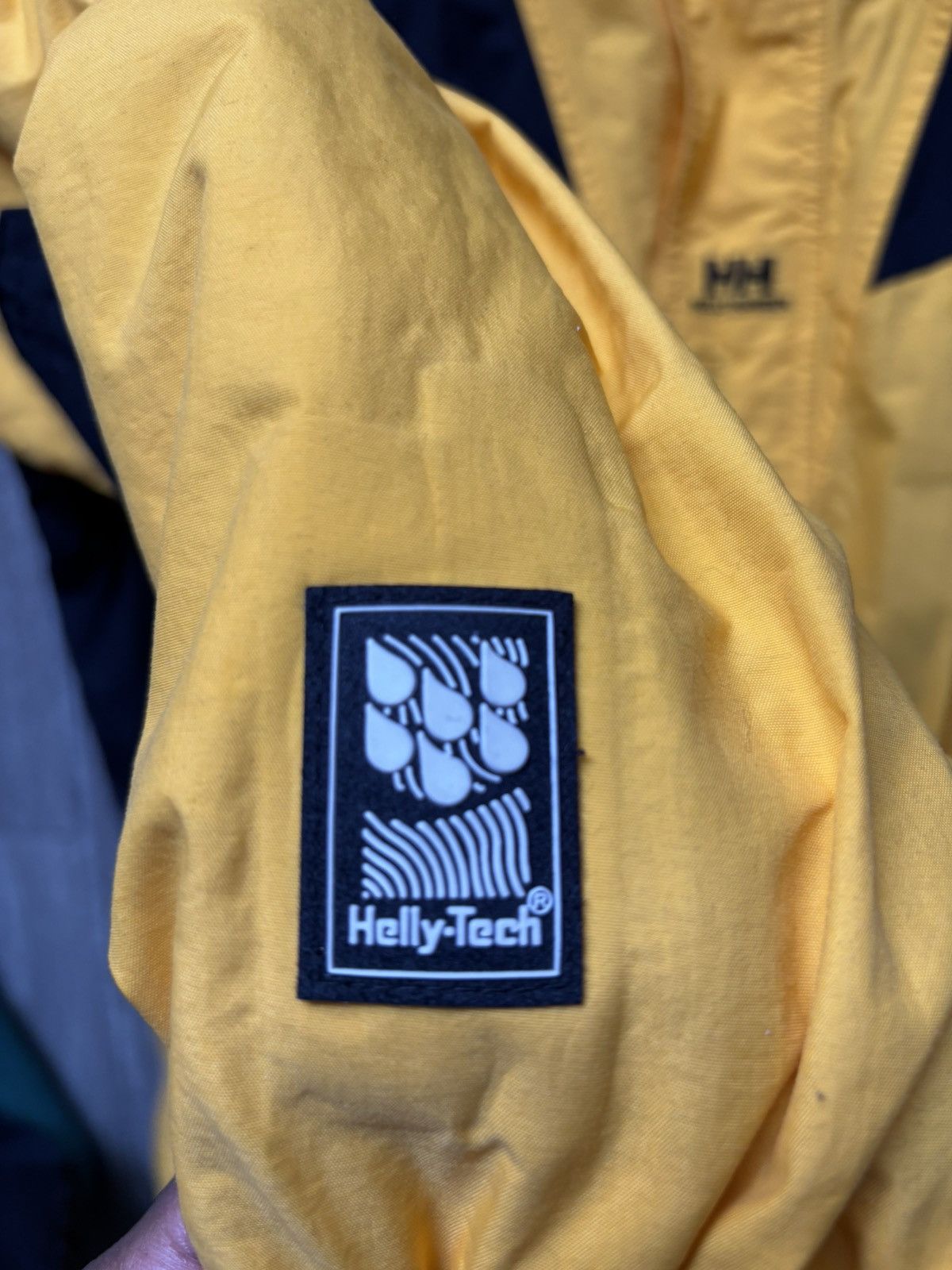 Helly Hansen Vintage Helly Hansen Helly Tech Thinsulate Liteloft Jacket Size US L / EU 52-54 / 3 - 10 Thumbnail