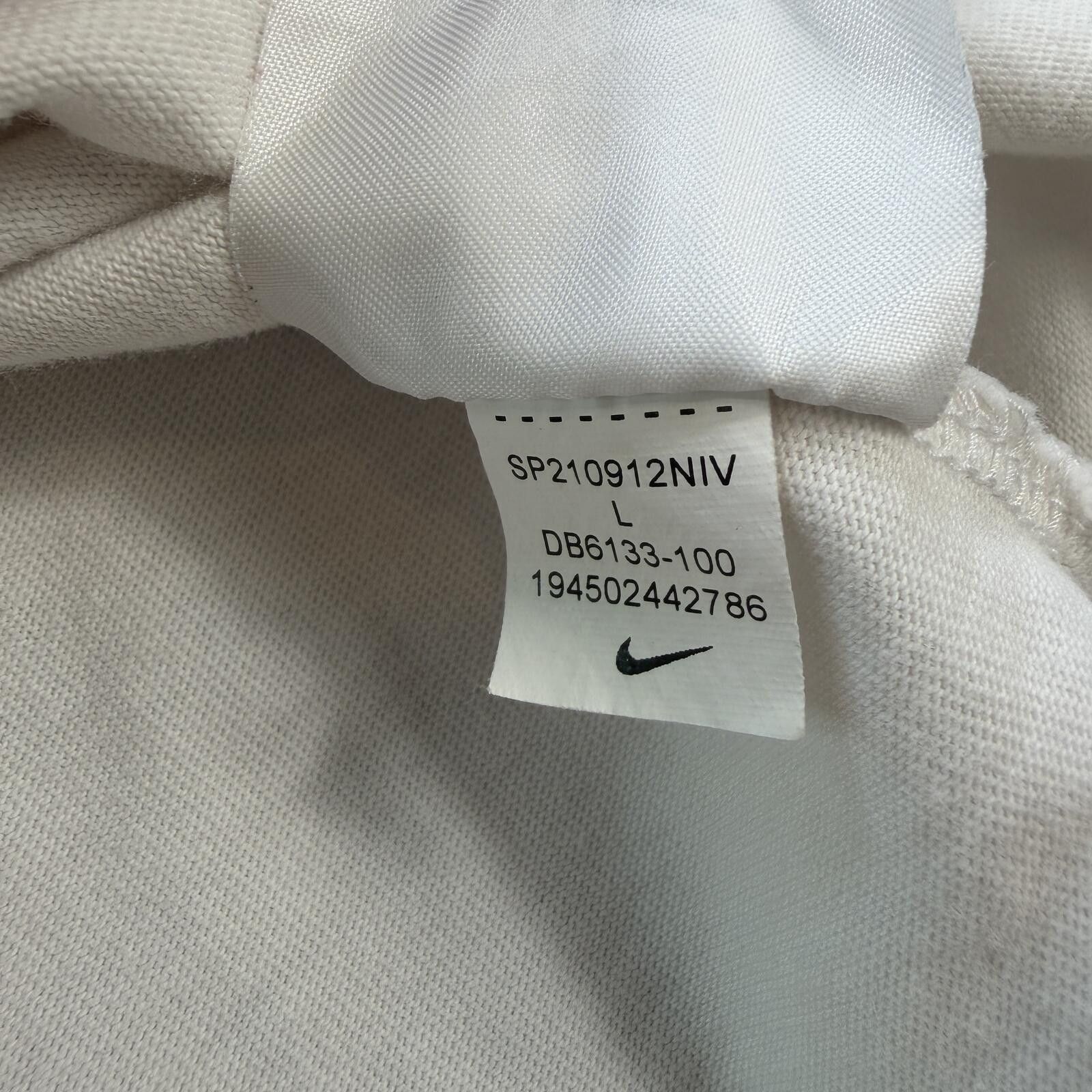 Nike Nike Archive Reissue Wild Graphic T Shirt Cream Boxy L Size US L / EU 52-54 / 3 - 6 Thumbnail