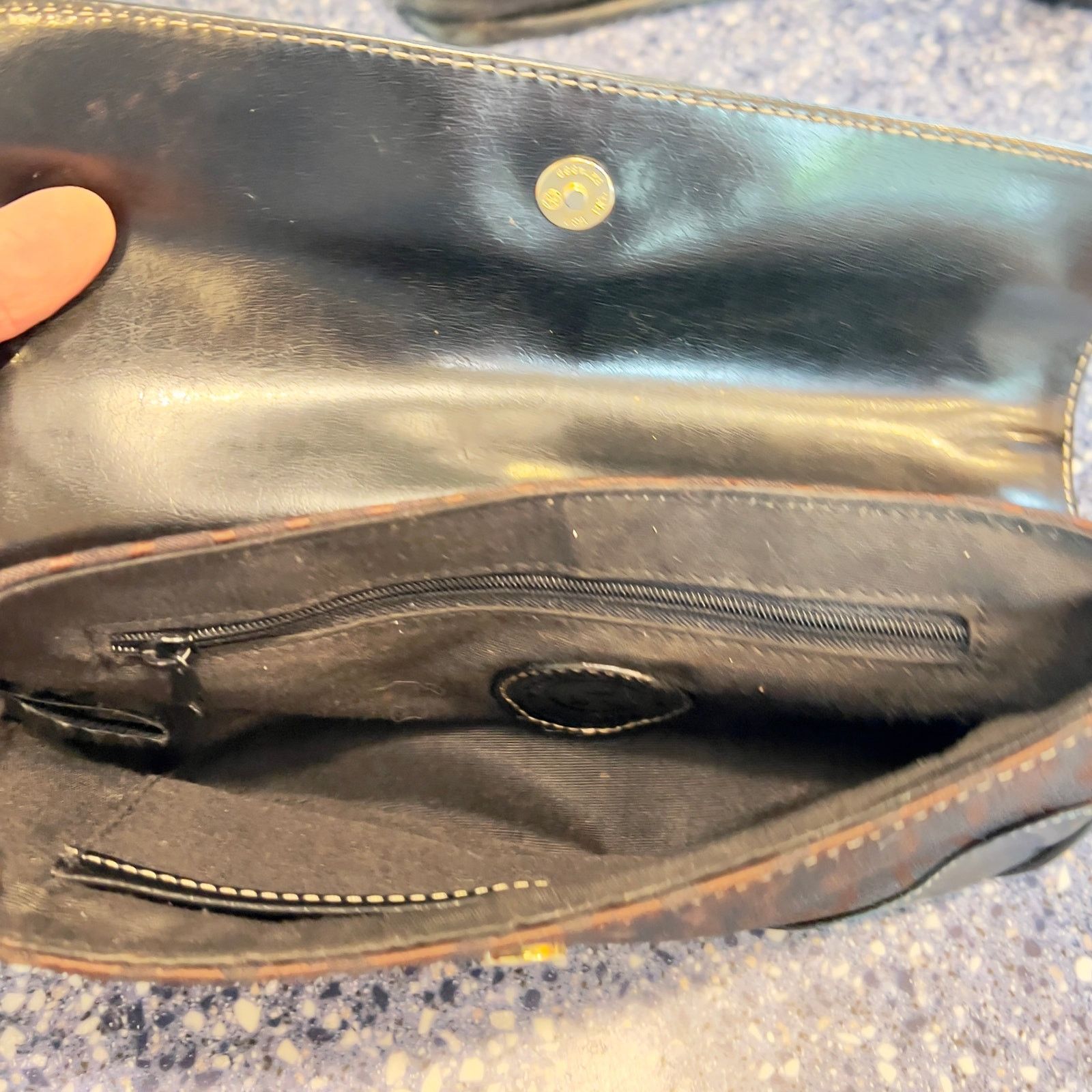 Etienne Aigner Etienne Aigner Clutch Leather Trim Mag Clasp Pocket Vintage Size ONE SIZE - 9 Thumbnail