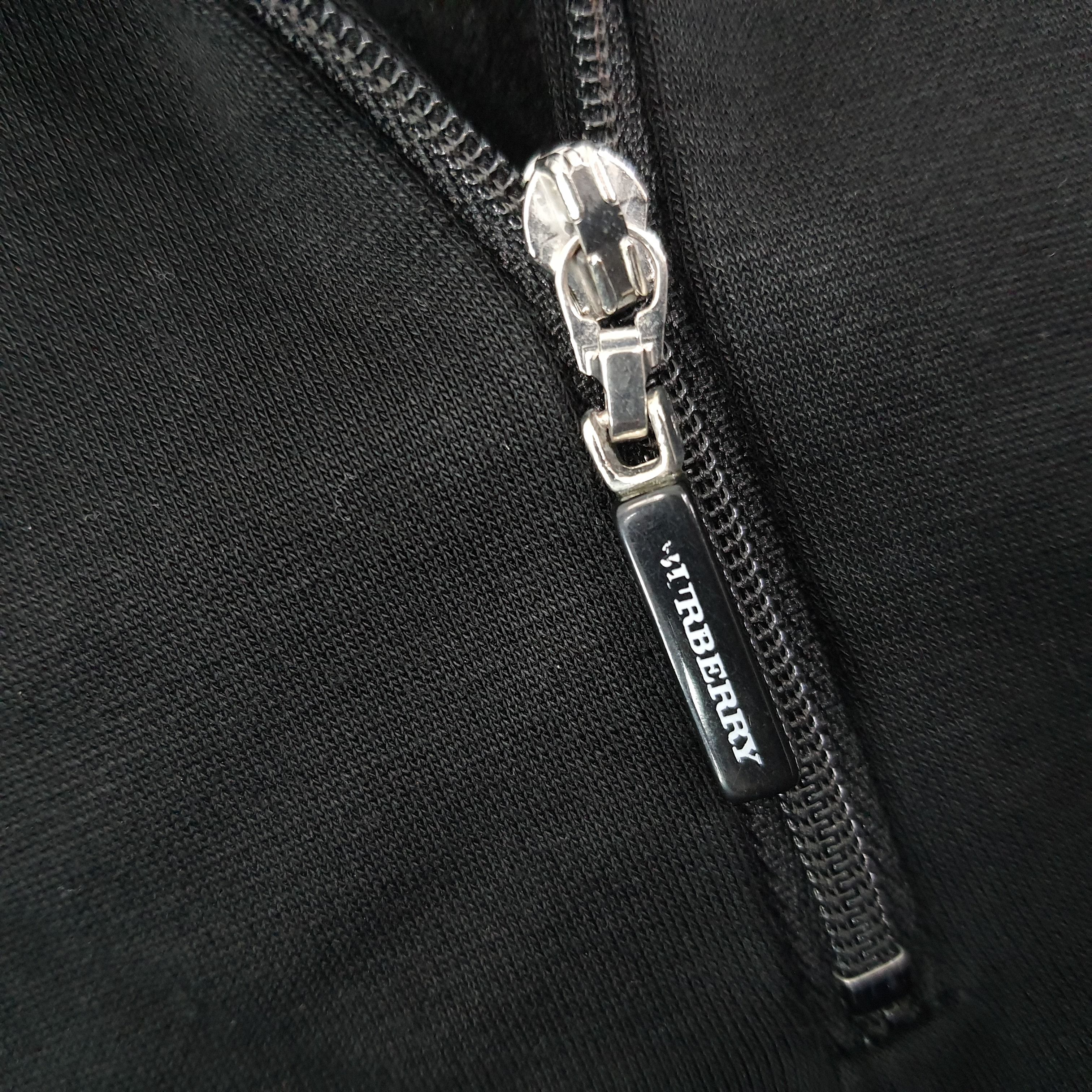 Burberry Vintage Burberry Custom Logo Half Zipper Sweatshirt C247N16 Size M / US 6-8 / IT 42-44 - 6 Thumbnail