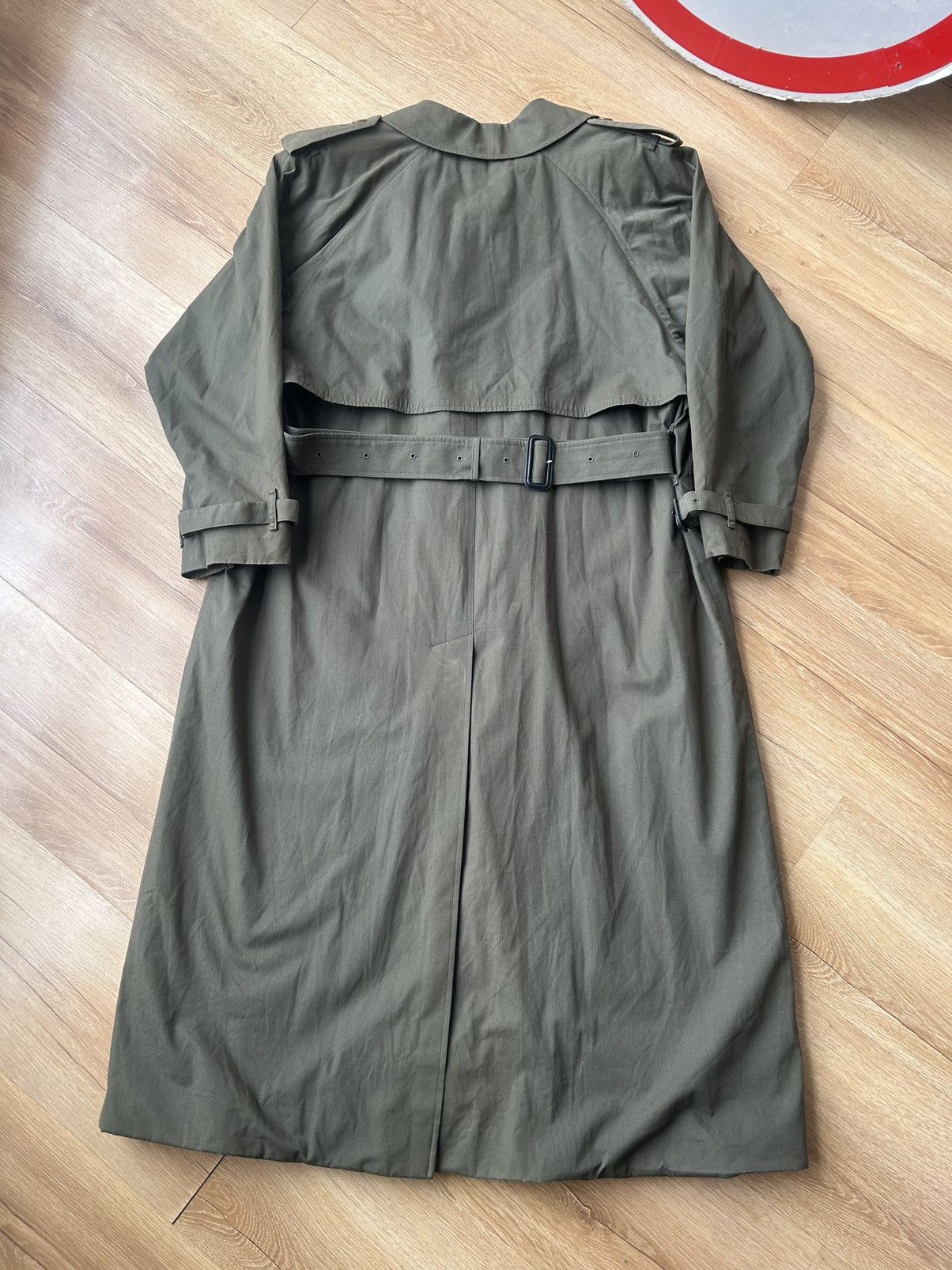 Burberry Vintage Burberry’s Double Breasted Belted Trench Coat Size L / US 10 / IT 46 - 3 Thumbnail