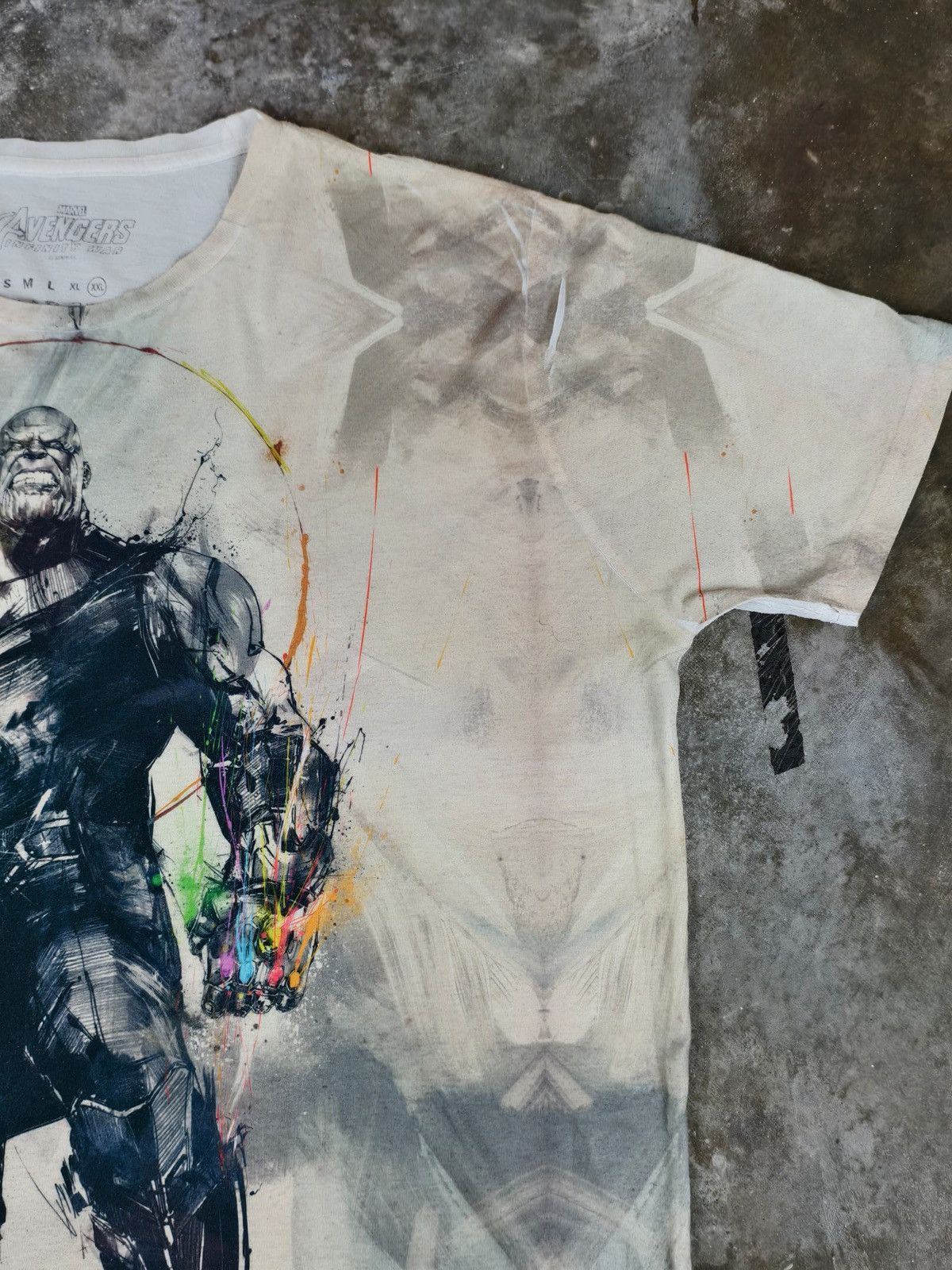 Marvel Comics Avenger Infinity War Thanos Battle Stance White T-Shirt Size US XXL / EU 58 / 5 - 6 Thumbnail