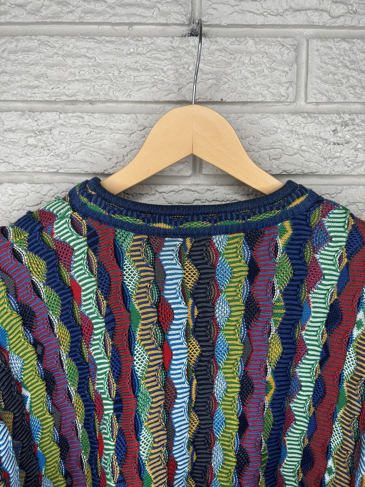 Tundra Vintage 90s Tundra 3D Coogi Style Knit Size US L / EU 52-54 / 3 - 11 Thumbnail