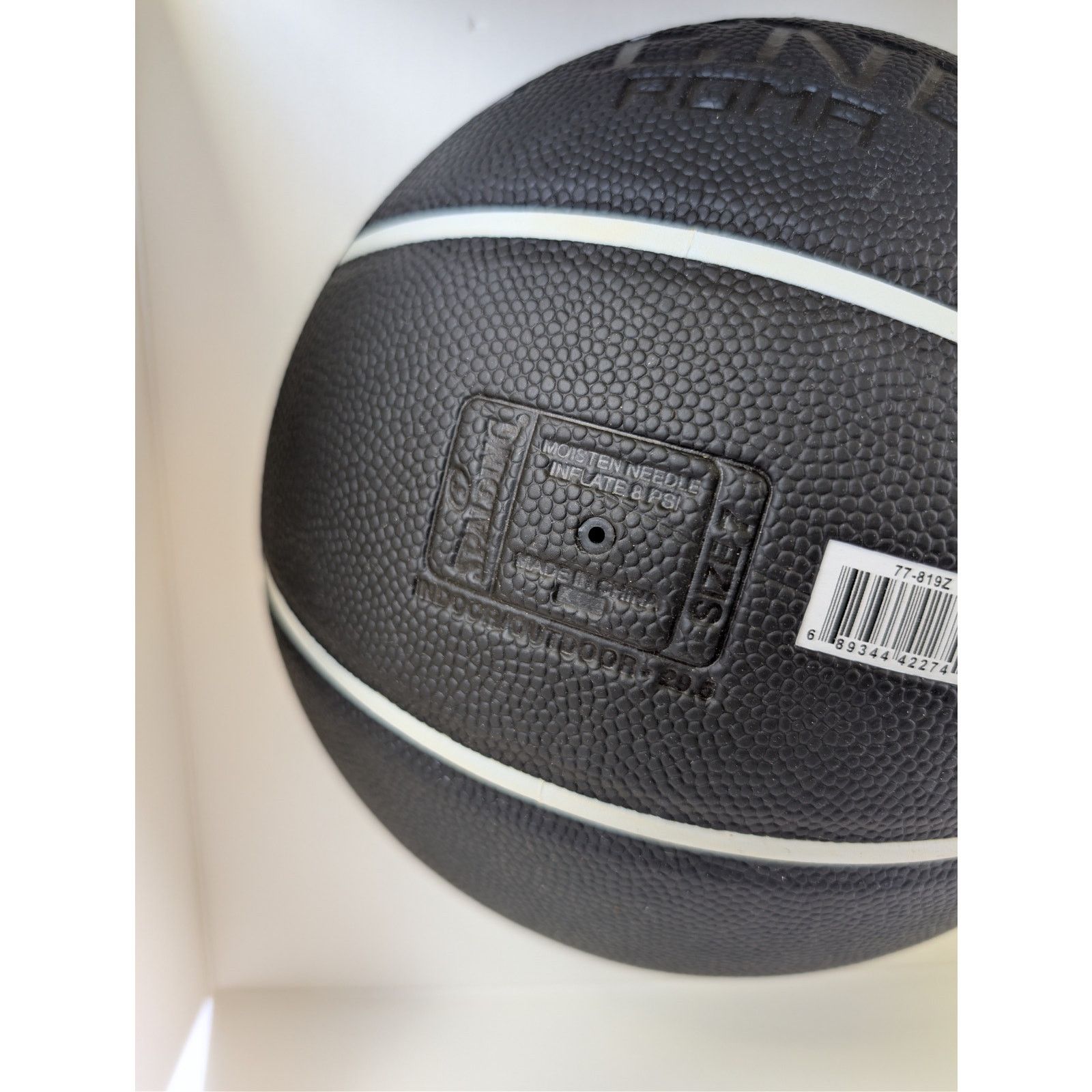 Fendi o1rshd1 Size: OS/ M.City Sport Basket Ball / Polyamide Black Size ONE SIZE - 8 Thumbnail