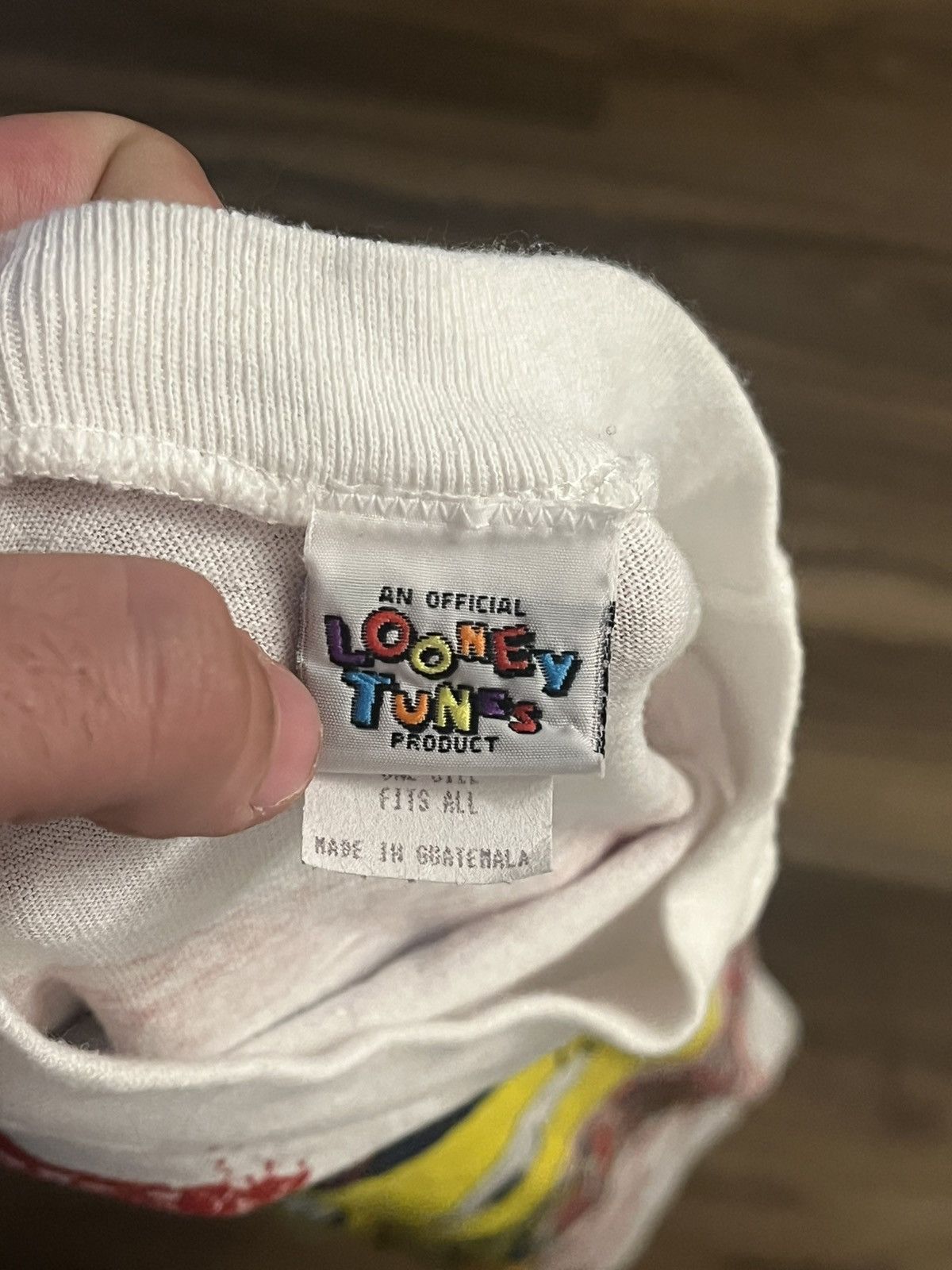 Vintage Vintage Looney Tunes Yankee Doodle Tweety Bird AOP T-shirt Size US XL / EU 56 / 4 - 5 Thumbnail