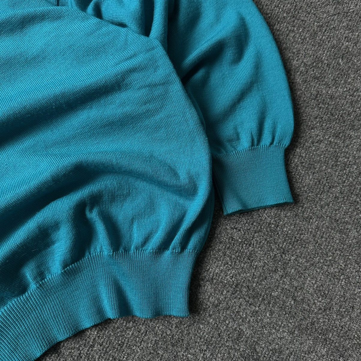 Lacoste Luxury Lacoste V Neck Sweater Size 6 (XL) Old Money Casual Size US XL / EU 56 / 4 - 16 Thumbnail