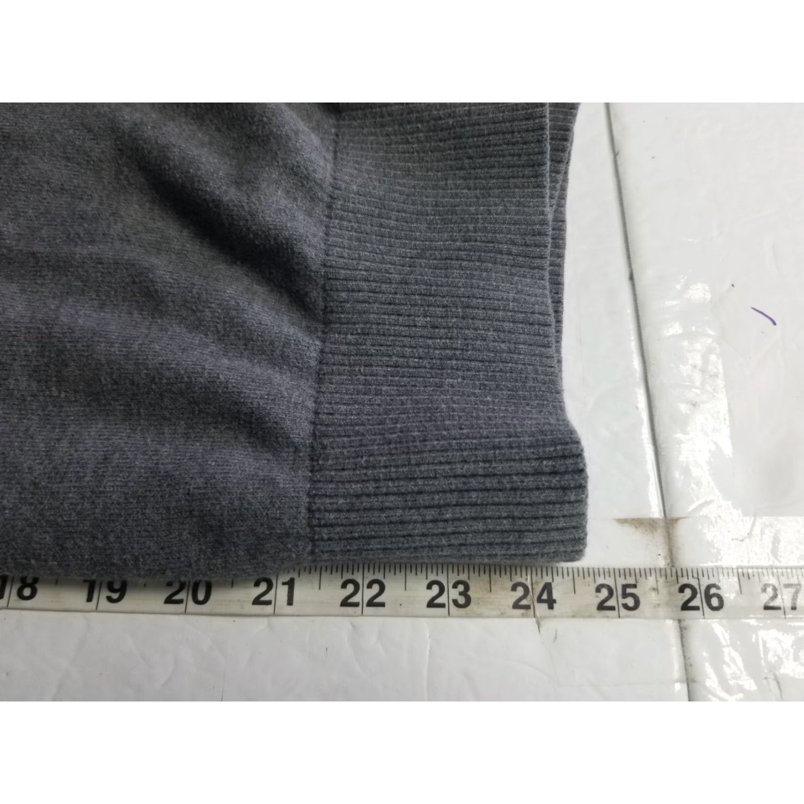 Banana Republic Banana Republic Sweater Mens Small Cotton Cashmere Gray Long Sleeve Mock Neck Size US S / EU 44-46 / 1 - 6 Thumbnail