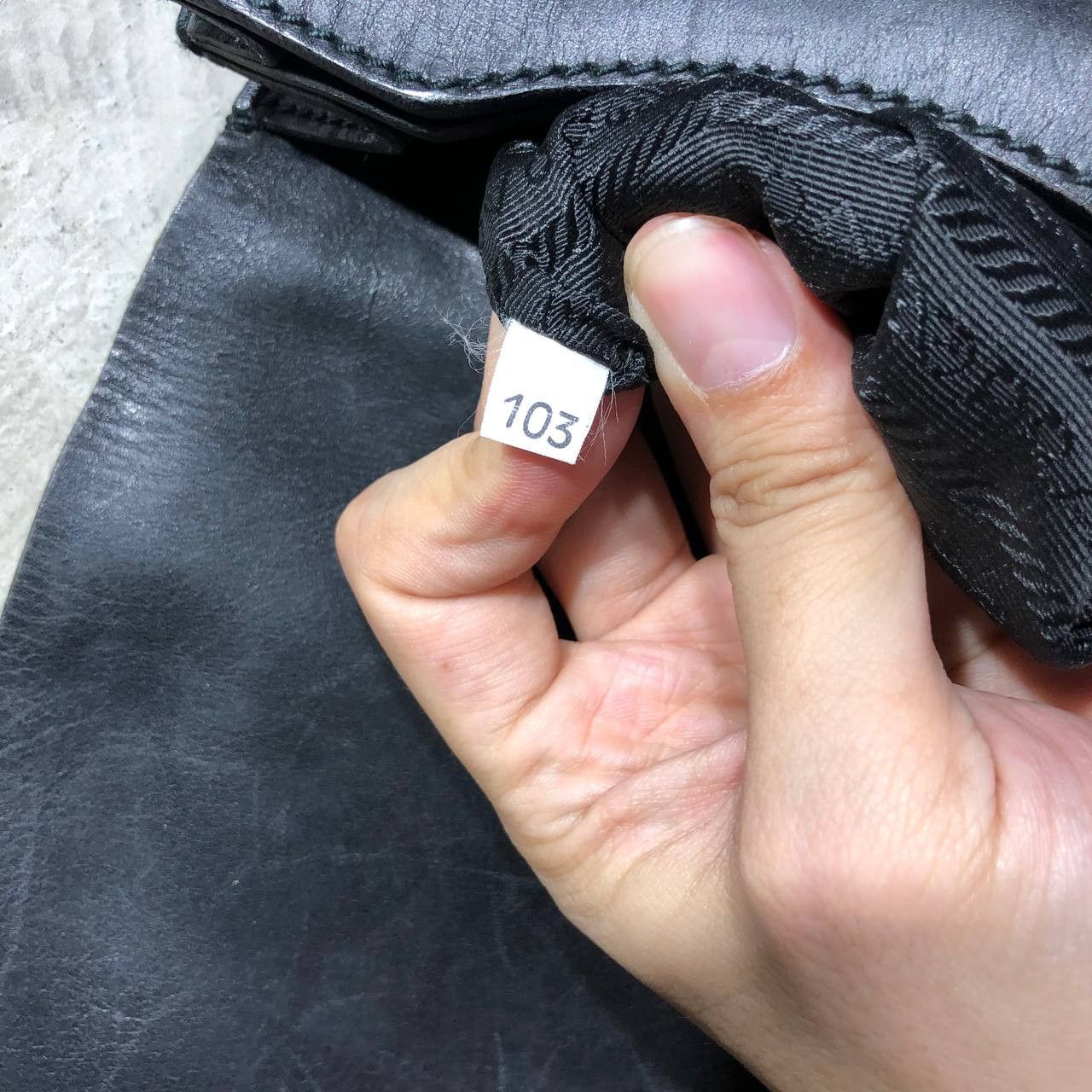 Prada Prada Leather Military Shoulder bag Size ONE SIZE - 14 Thumbnail