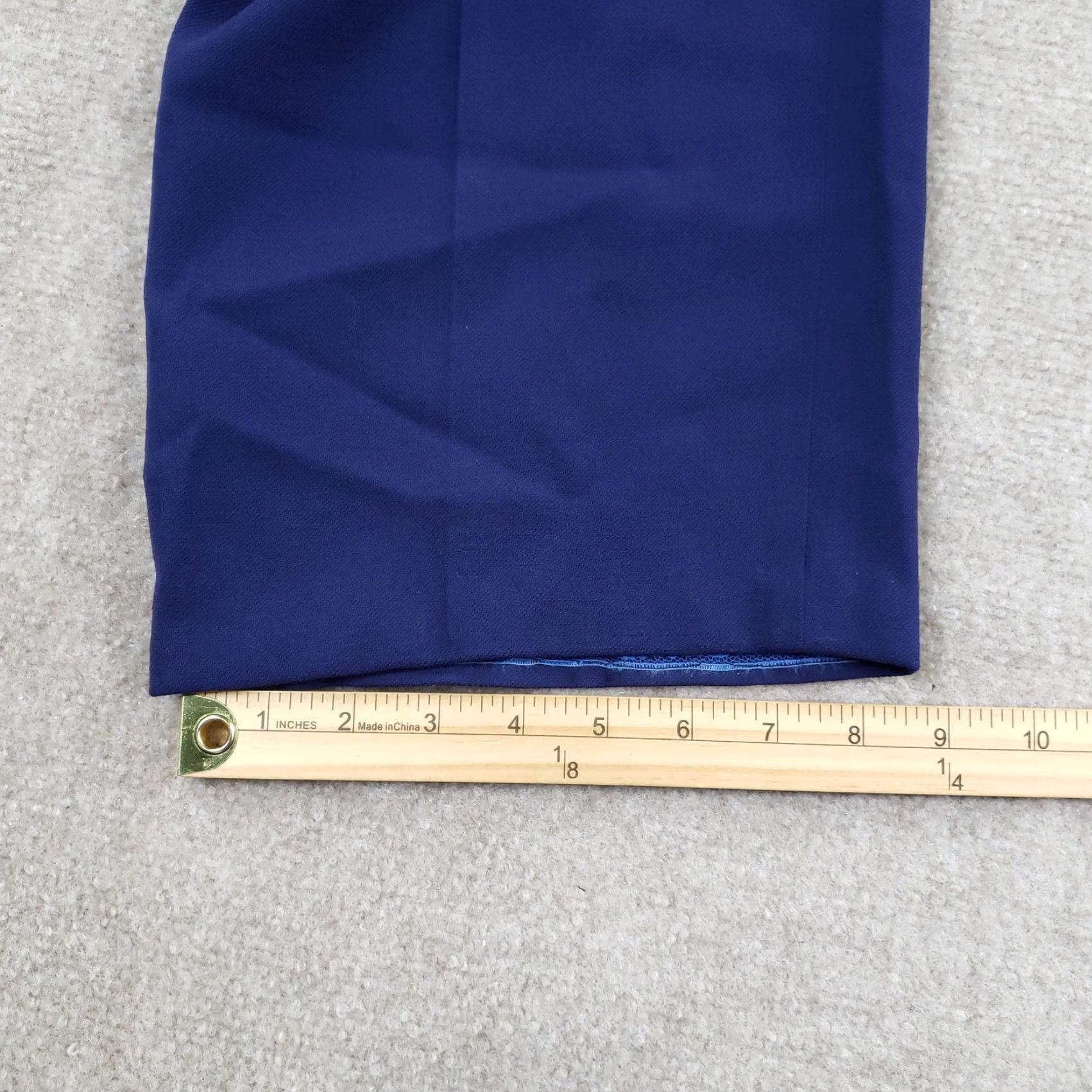 Armani VINTAGE Armani Collezioni Pants Womens 8 Blue Pleated Straight Leg Wool Dress Pants Business Workwear Women 29 in Inseam 27 in Snug? Size 30" / US 8 / IT 44 - 4 Thumbnail