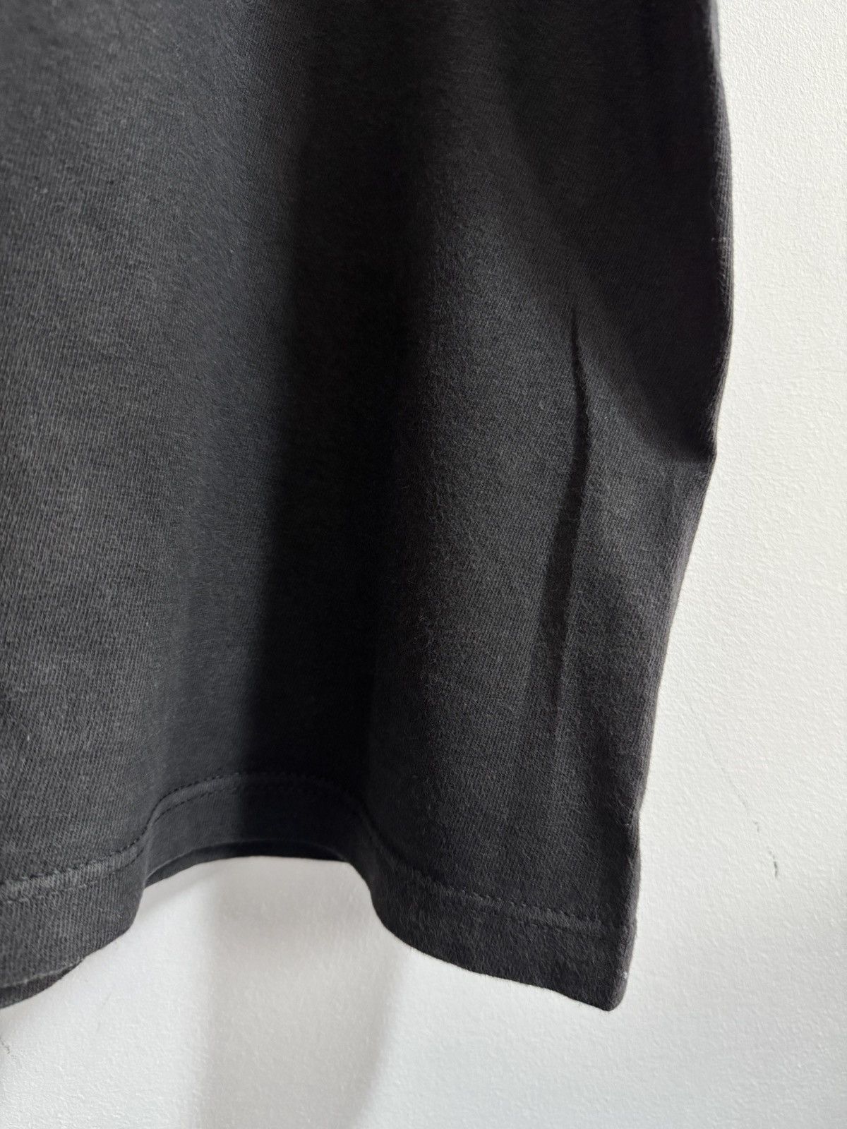 Tommy Hilfiger Vintage Tommy Hilfiger Small Flag Pocket T-Shirt Size US XL / EU 56 / 4 - 9 Thumbnail