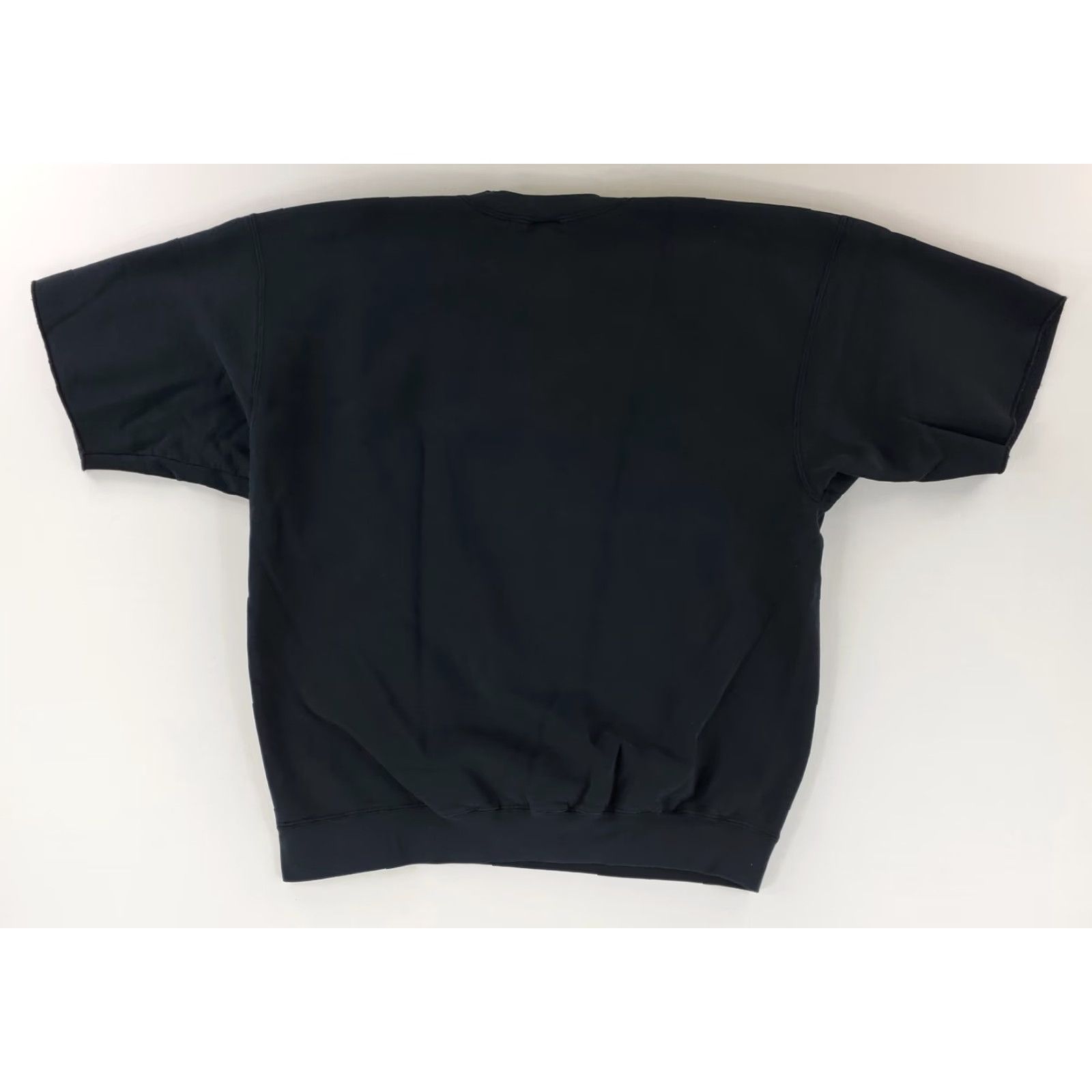 Nike VINTAGE Nike Sweatshirt Black Short Sleeve Made USA Mens L 90s Pullover Shirt Size US L / EU 52-54 / 3 - 5 Thumbnail