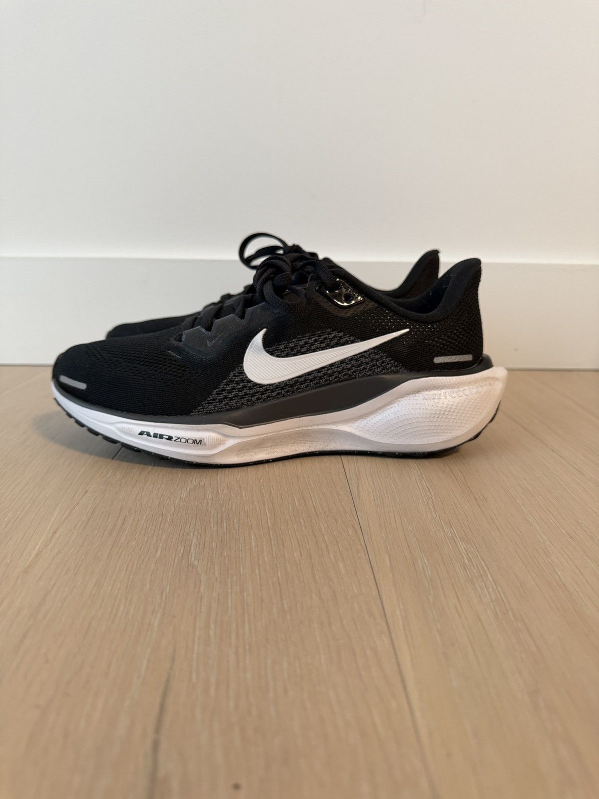 Nike Nike Pegasus 41 Women’s Black/White Size US 7 / IT 37 - 2 Thumbnail