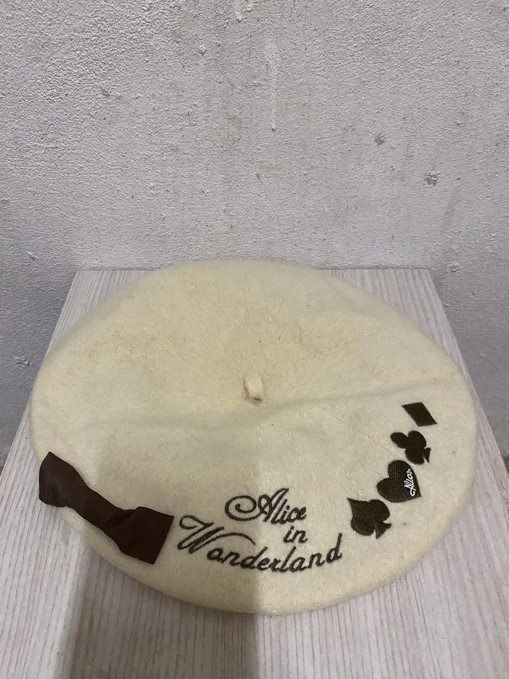 Cartoon Network × Disney × Vintage Alice In Wonderland Hat Size ONE SIZE - 5 Thumbnail