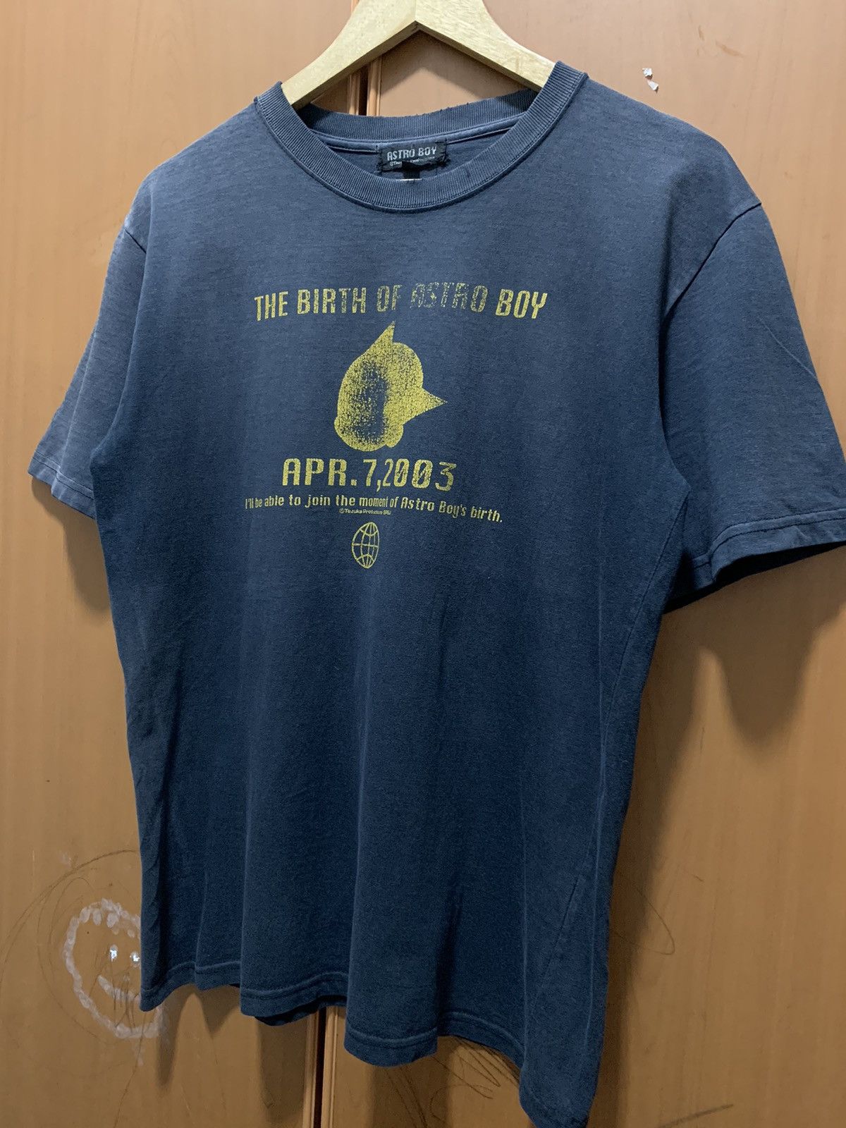 Anime Vintage The Birth Of Astro Boy Distressed Faded T-Shirt Size US L / EU 52-54 / 3 - 2 Thumbnail