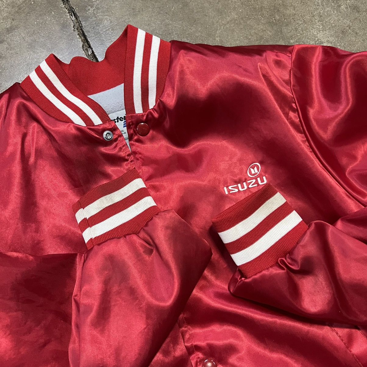 Vintage Vintage 80s Isuzu Motors Bomber Jacket Japanese Car Promo Size US M / EU 48-50 / 2 - 6 Thumbnail