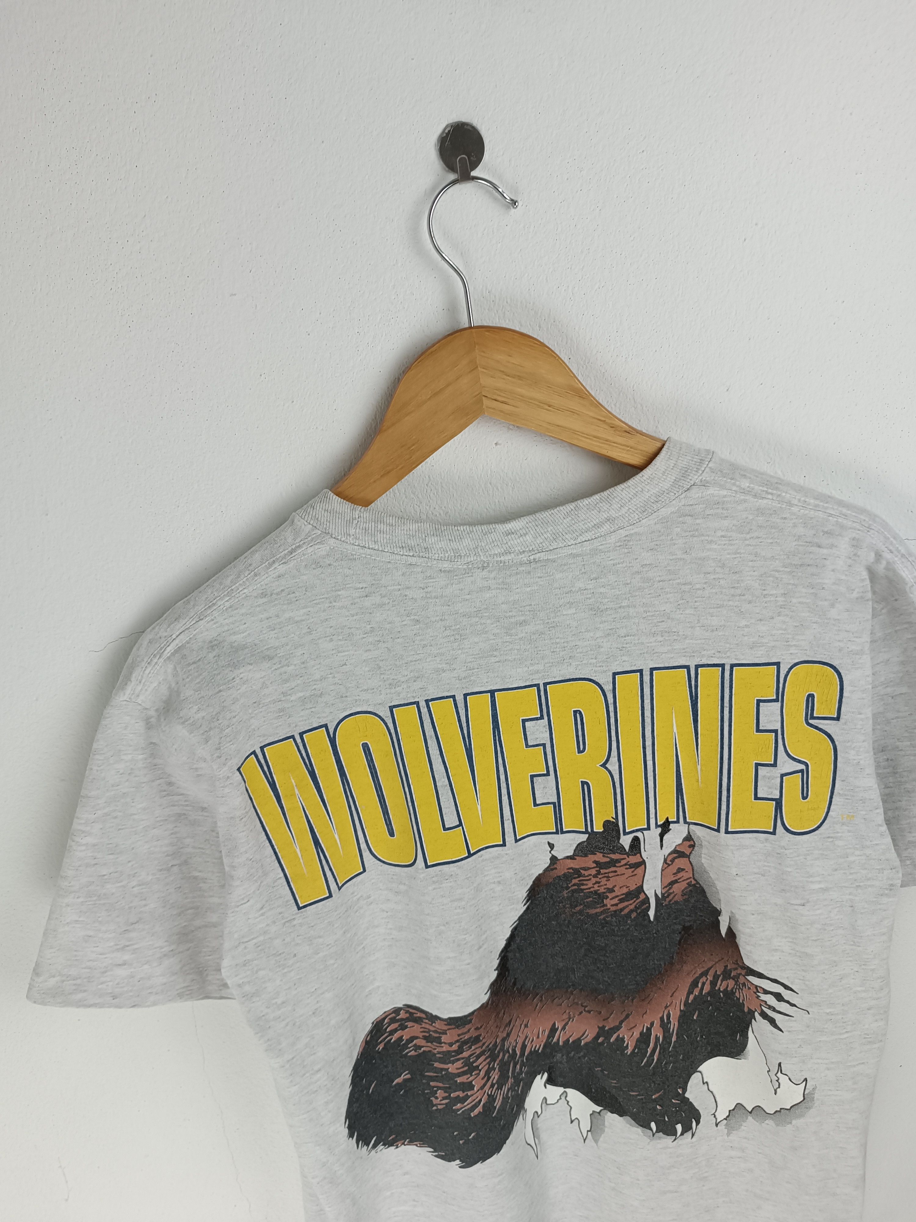 NFL VINTAGE 90'S MICHIGAN WOLVERINE BACKHIT TEE Size US M / EU 48-50 / 2 - 14 Thumbnail