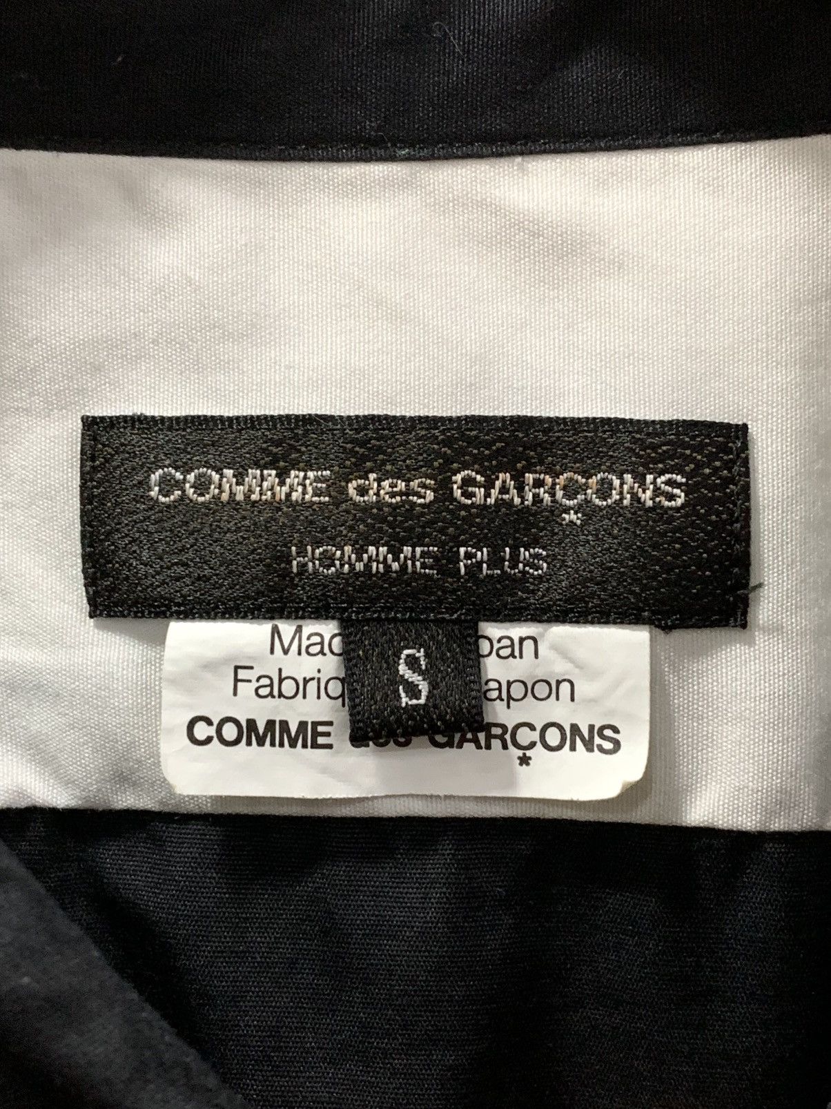 Comme des Garcons Homme Plus COMME des GARÇONS HOMME PLUS AD2011 TWO-TONE BUTTON-UP SHIRT Size US S / EU 44-46 / 1 - 4 Thumbnail