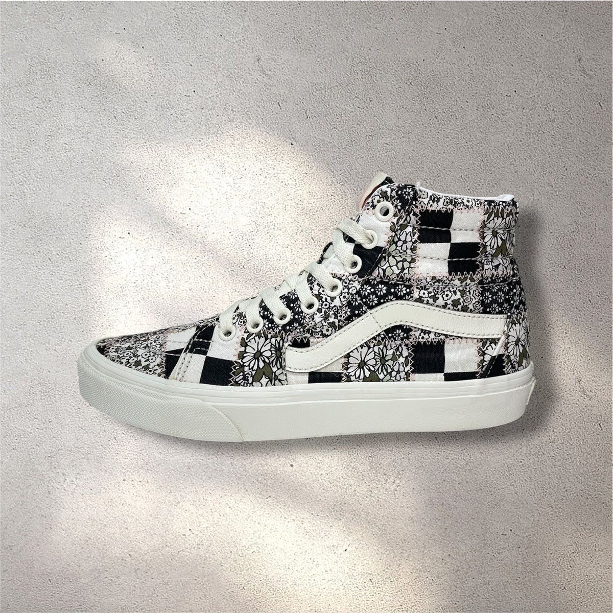 Vans Sk8-Hi Patchwork Floral Athletic Shoes Sneakers, Men's (Size 7.5)