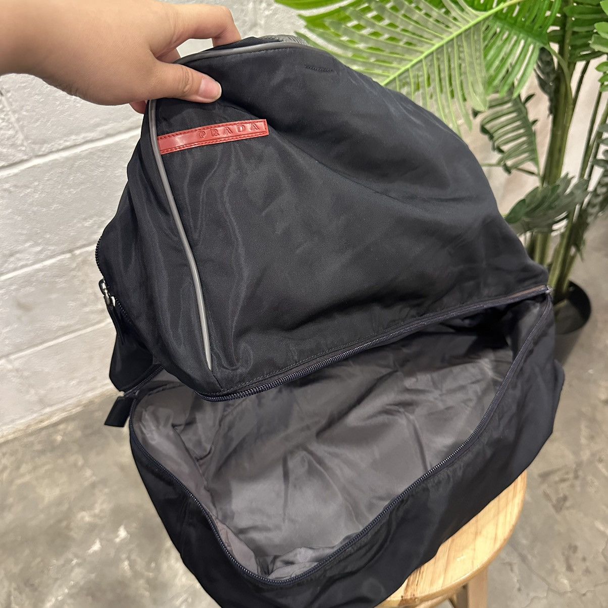 Prada Prada Travel Bag Size ONE SIZE - 8 Thumbnail