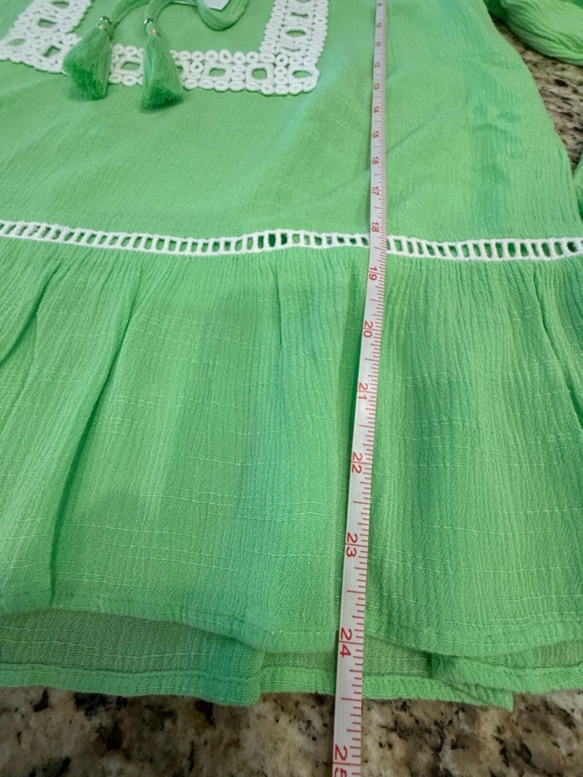 Other Lilly Pulitzer green tunic top white lace ruffled hem SZ XXS Size XXS / US 00 / IT 34 - 12 Thumbnail