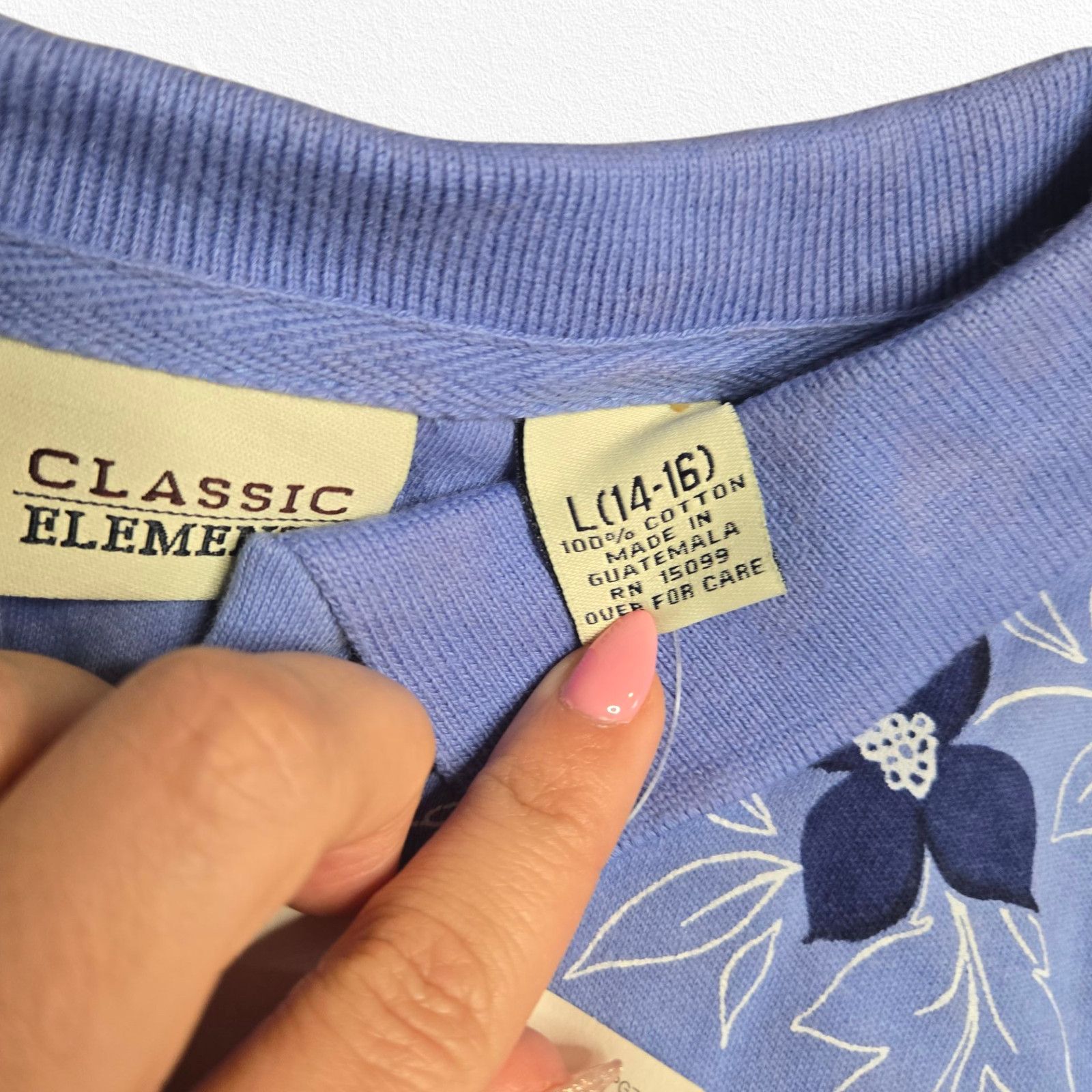 Vintage Y2K Periwinkle Floral V Neck Cotton Polo T-Shirt Size Large Size L / US 10 / IT 46 - 6 Thumbnail